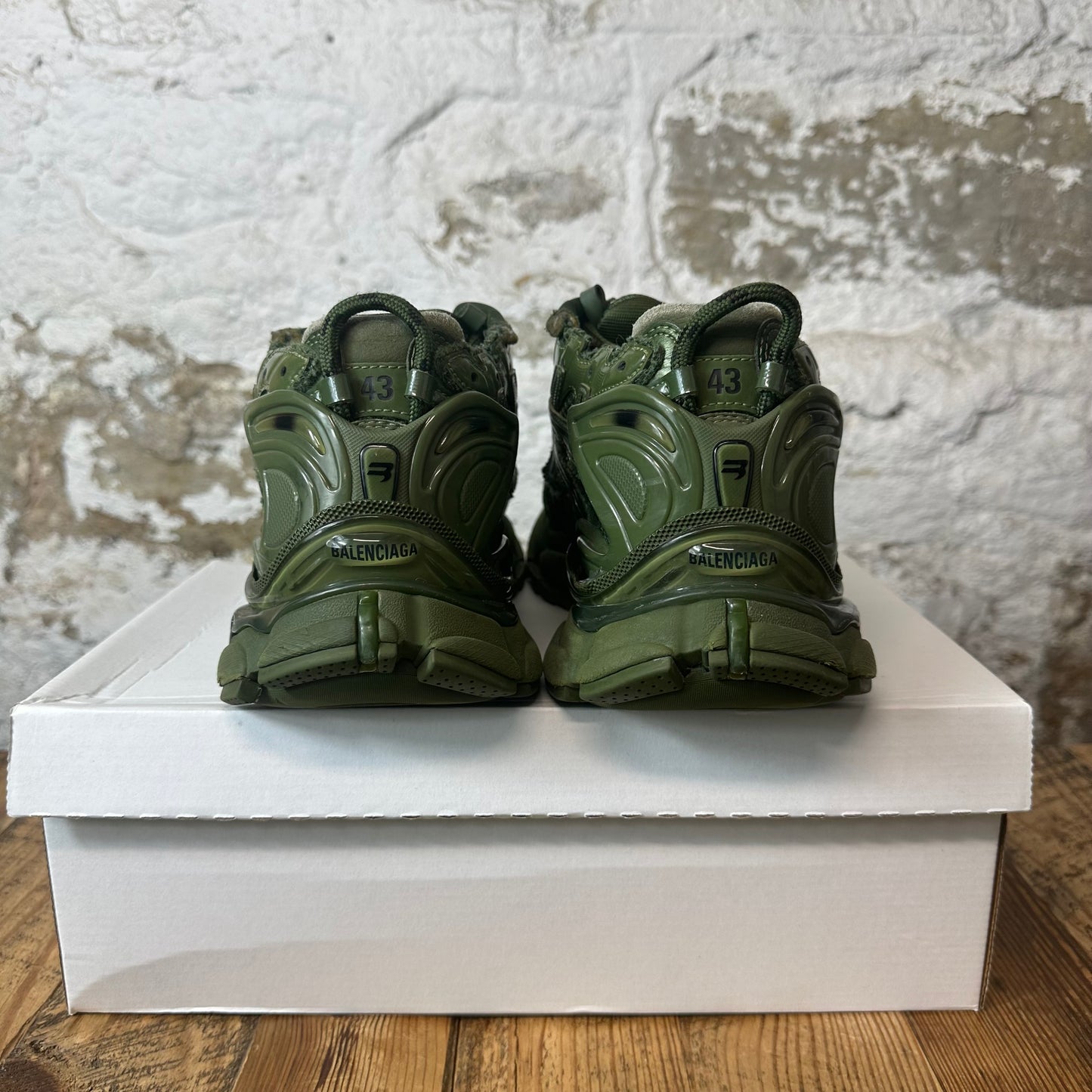 Balenciaga Runner Khaki Green Sneaker Sz 10 (43)