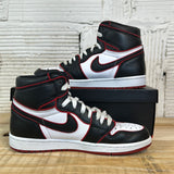 Air Jordan 1 Bloodline Sz 8