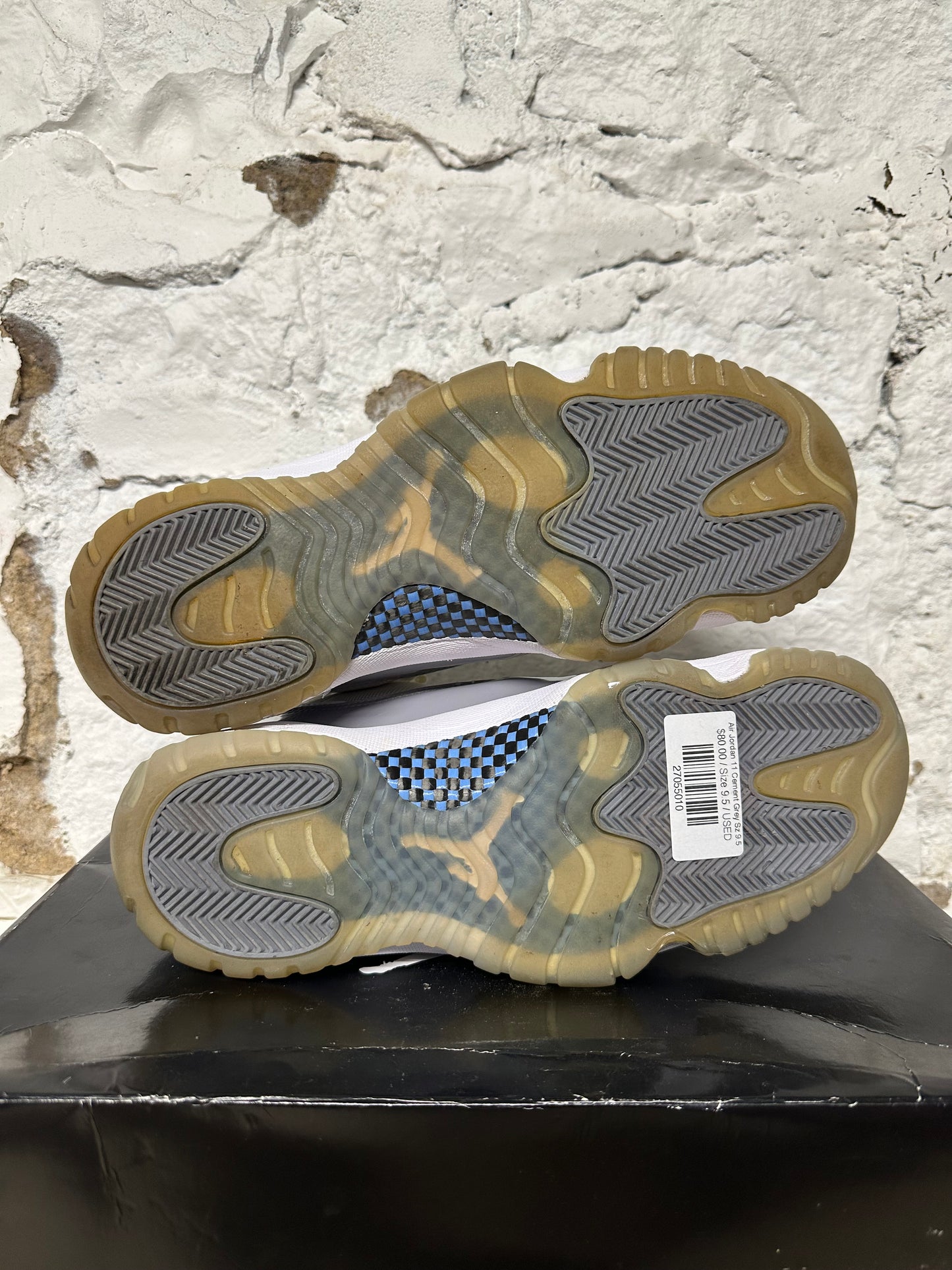 Air Jordan 11 Cement Grey Sz 9.5