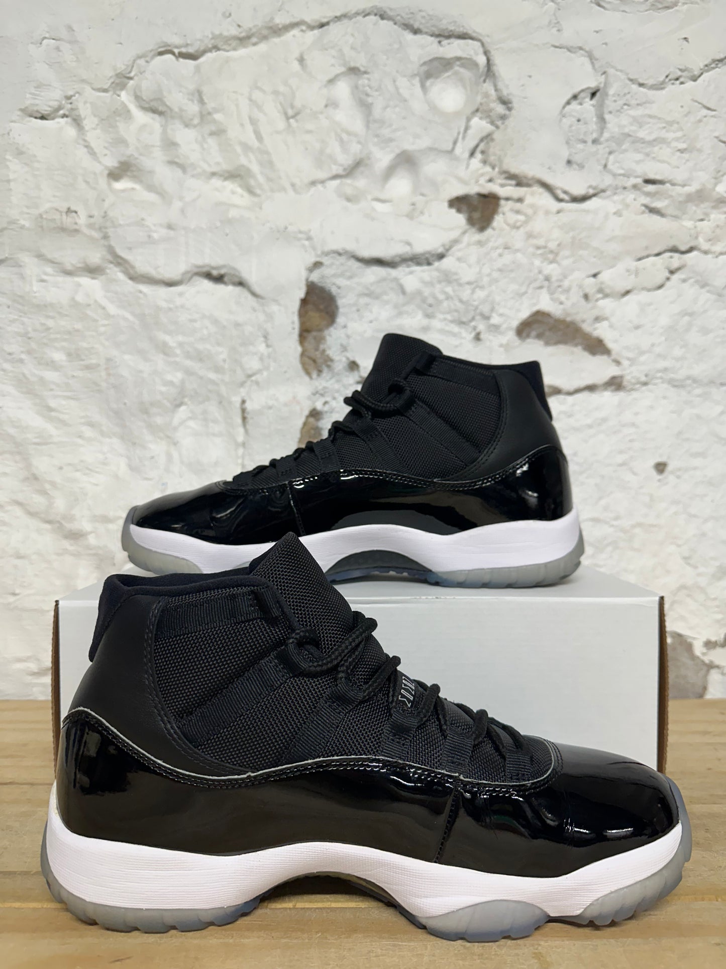 Air Jordan 11 High Space Jam (2016) Sz 10