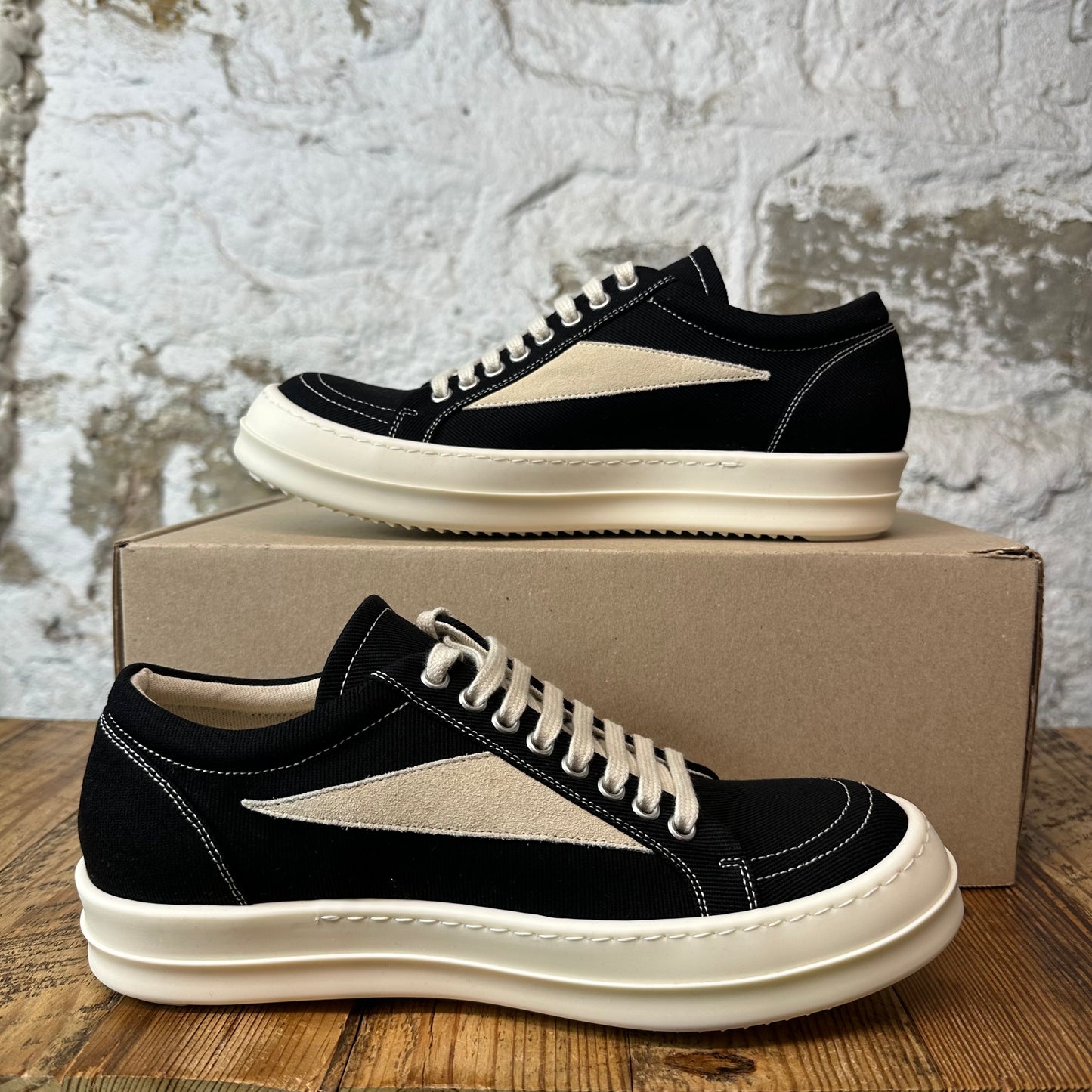 Rick Owens Vintage Black Milk Sneaker Sz 8 (41) DS