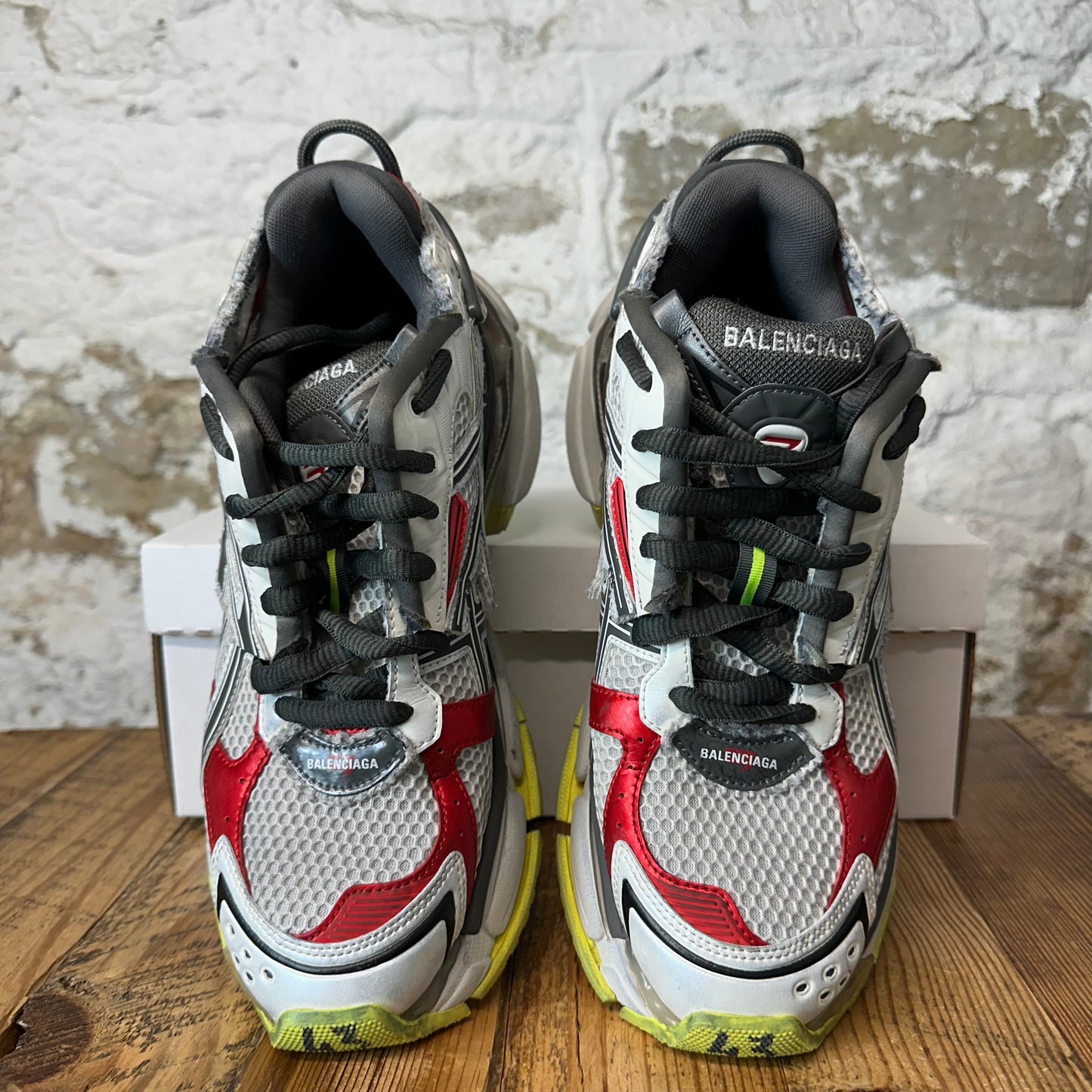 Balenciaga Runner Grey White Red Sneaker Sz 10 (43)