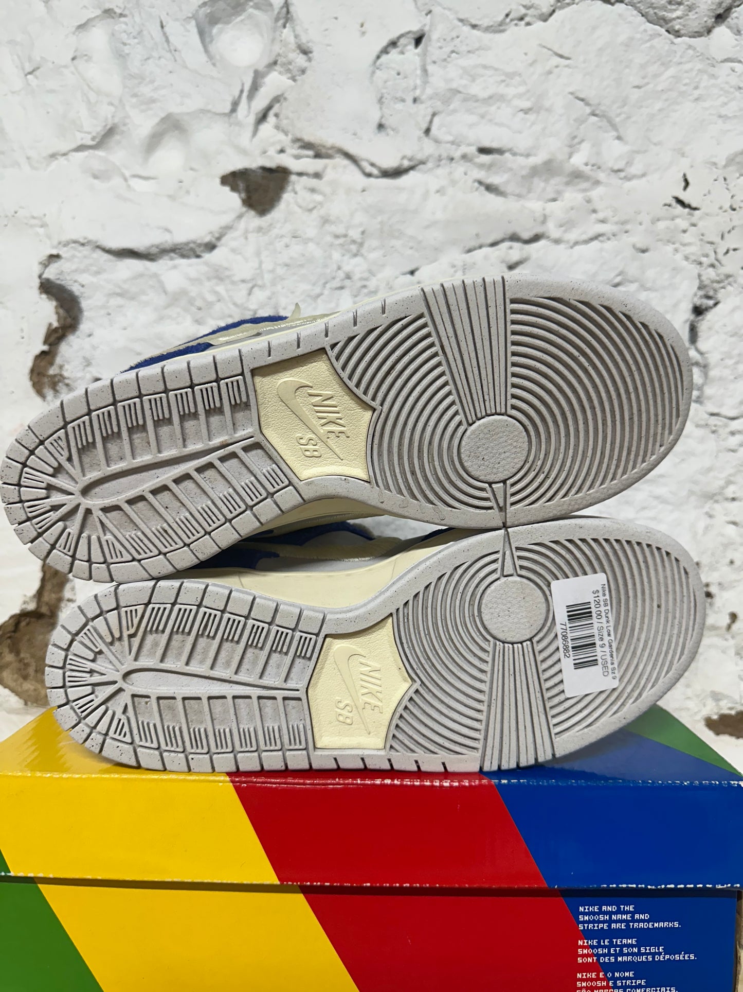 Nike SB Dunk Low Gardenia Sz 9