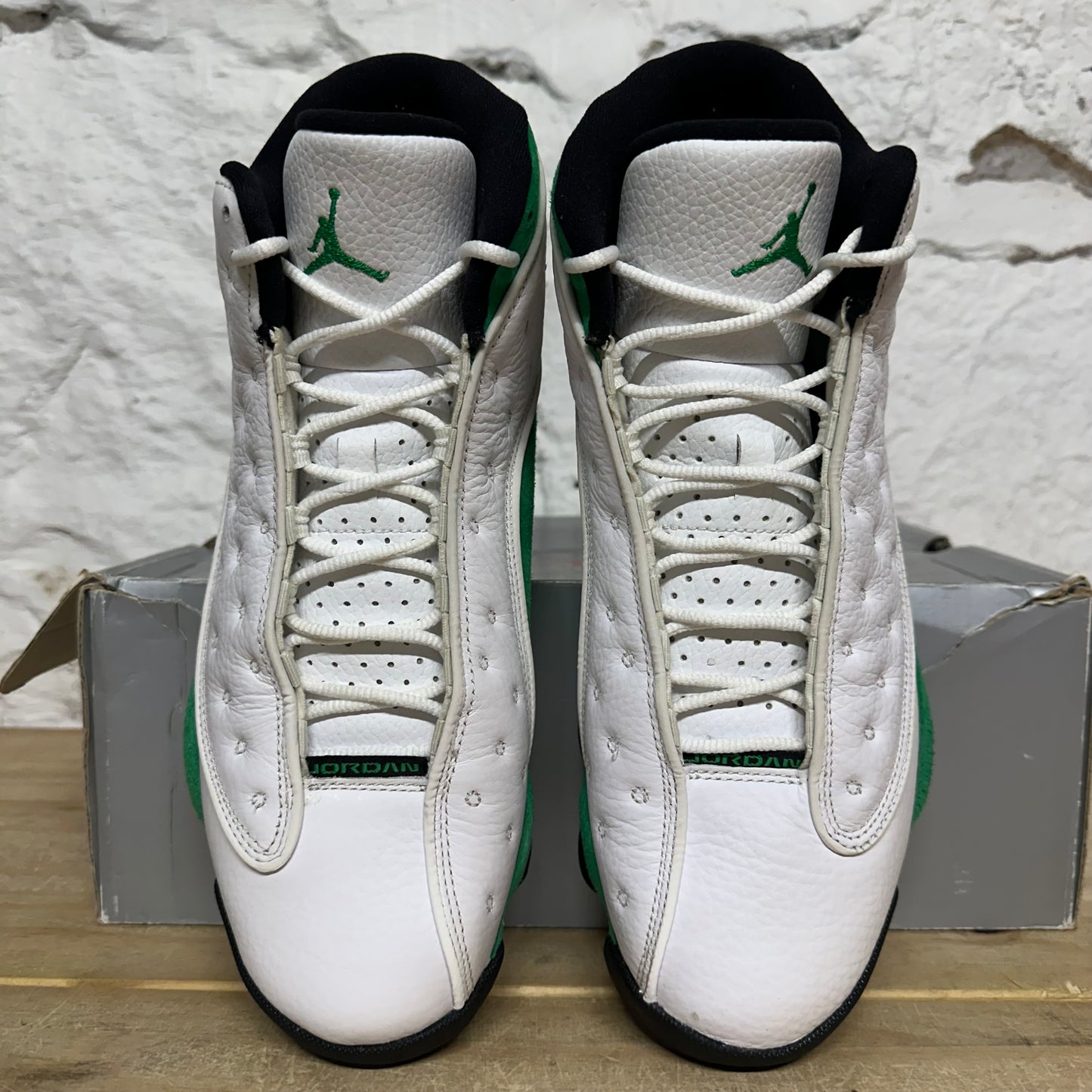 Air Jordan 13 Lucky Green Sz 9.5