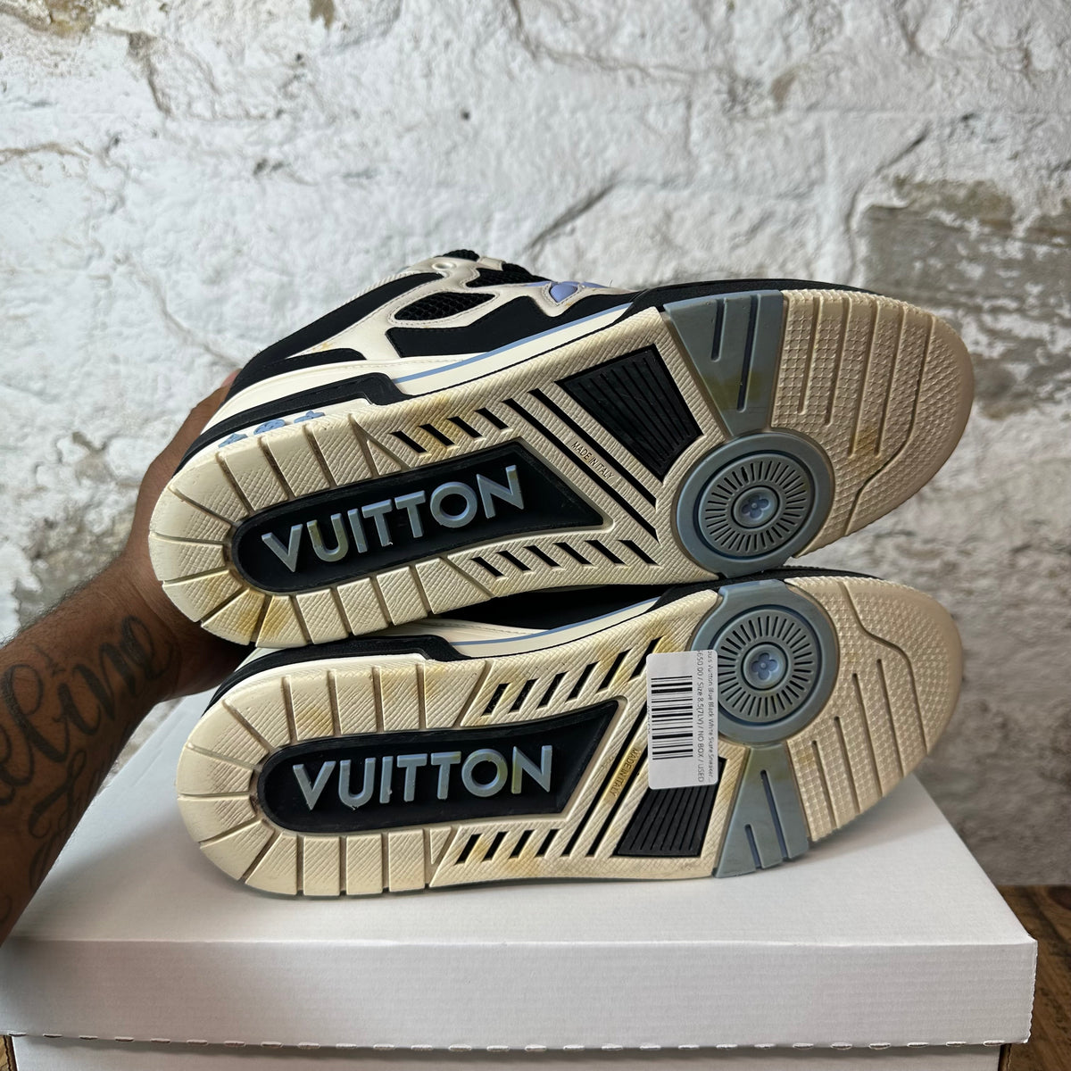 Louis Vuitton Blue Black White Skate Sneaker Sz 8.5 (7LV)