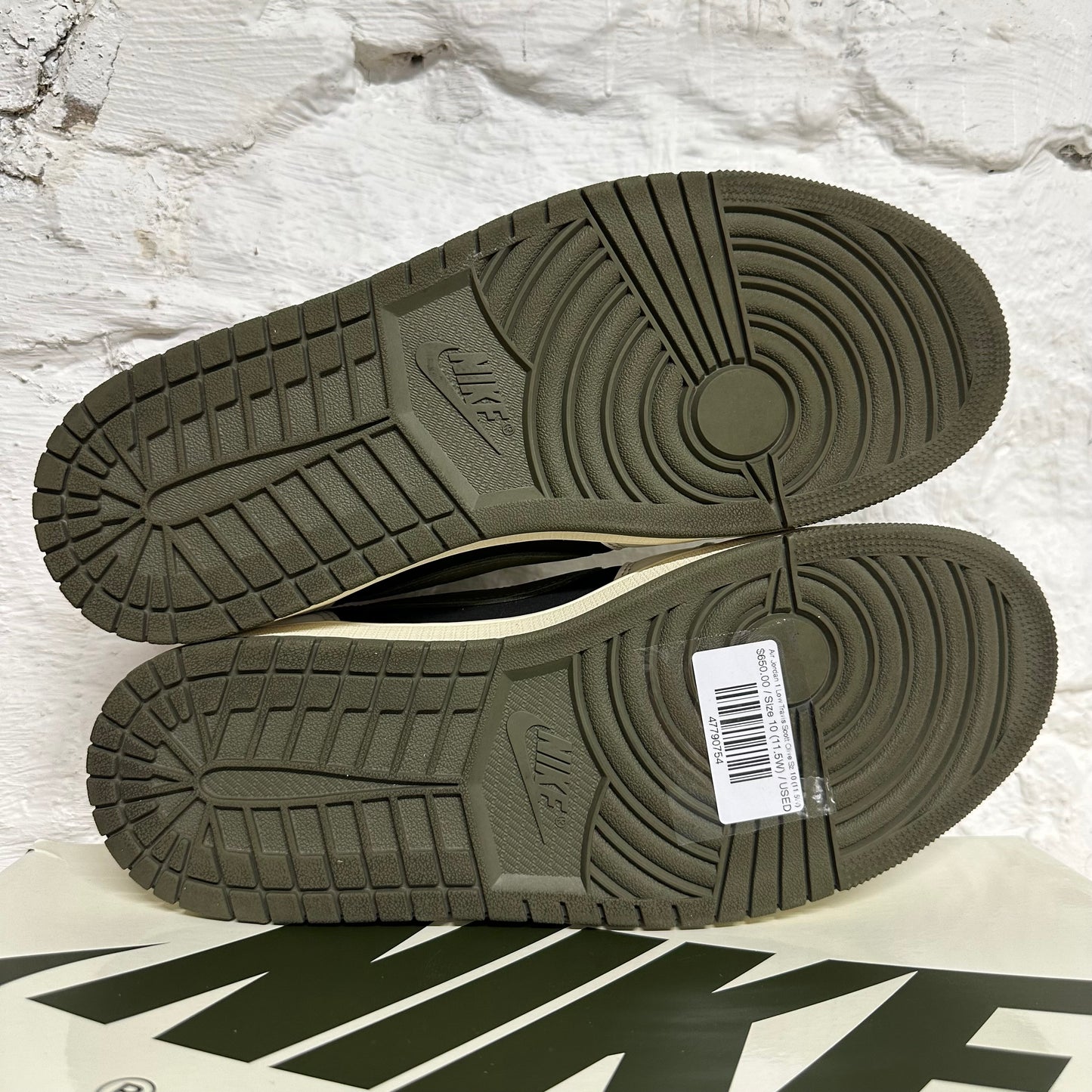 Air Jordan 1 Low Travis Scott Olive Sz 10 (11.5W)