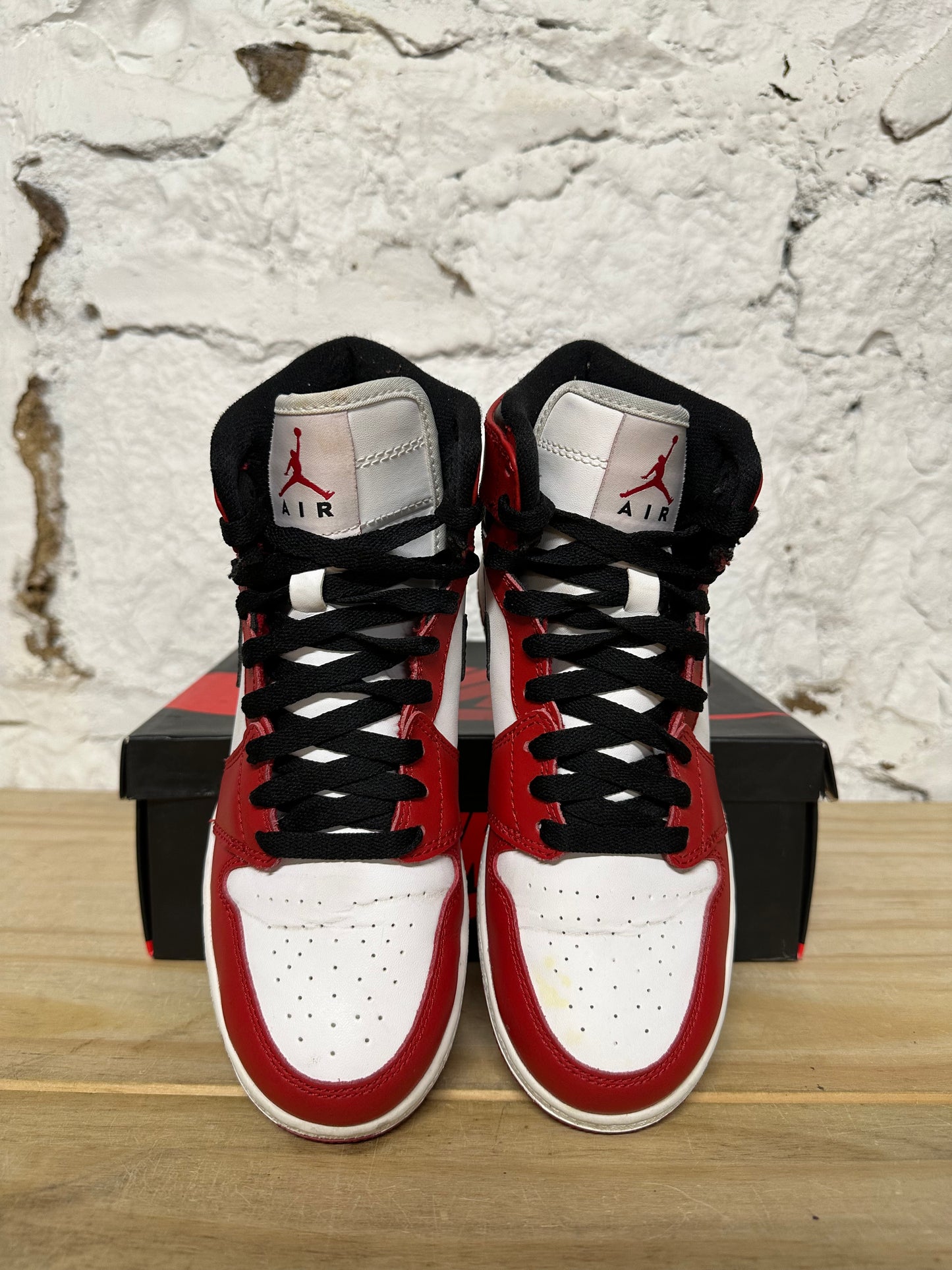 Air Jordan 1 Chicago (2013) Sz 5Y