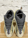 Yeezy 700 Faded Salt Sz 8