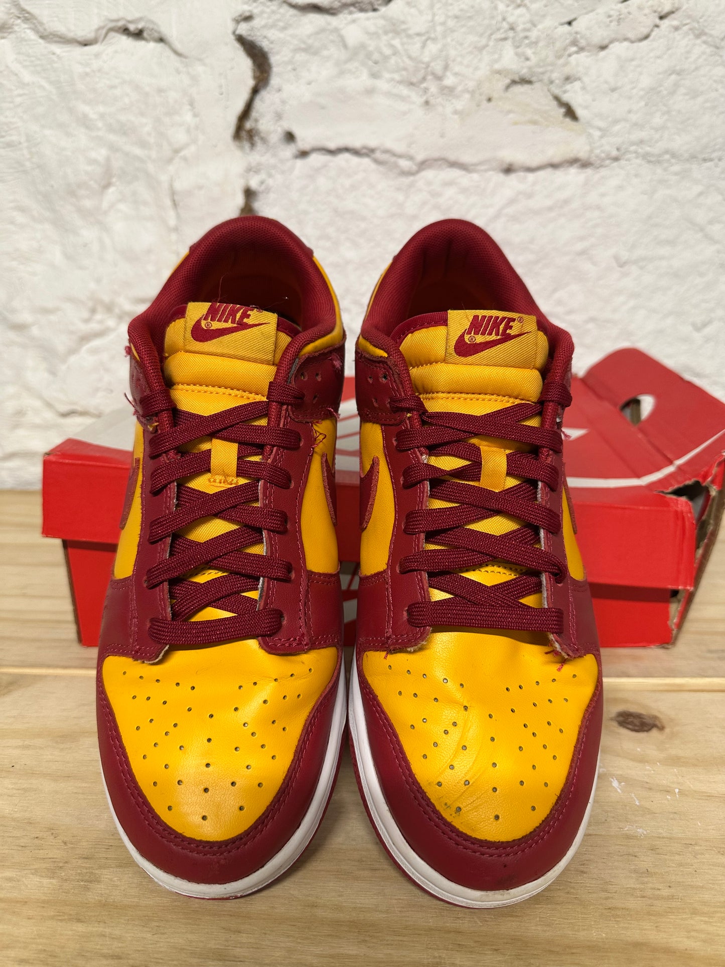 Nike Dunk Low Midas Gold Sz 9.5