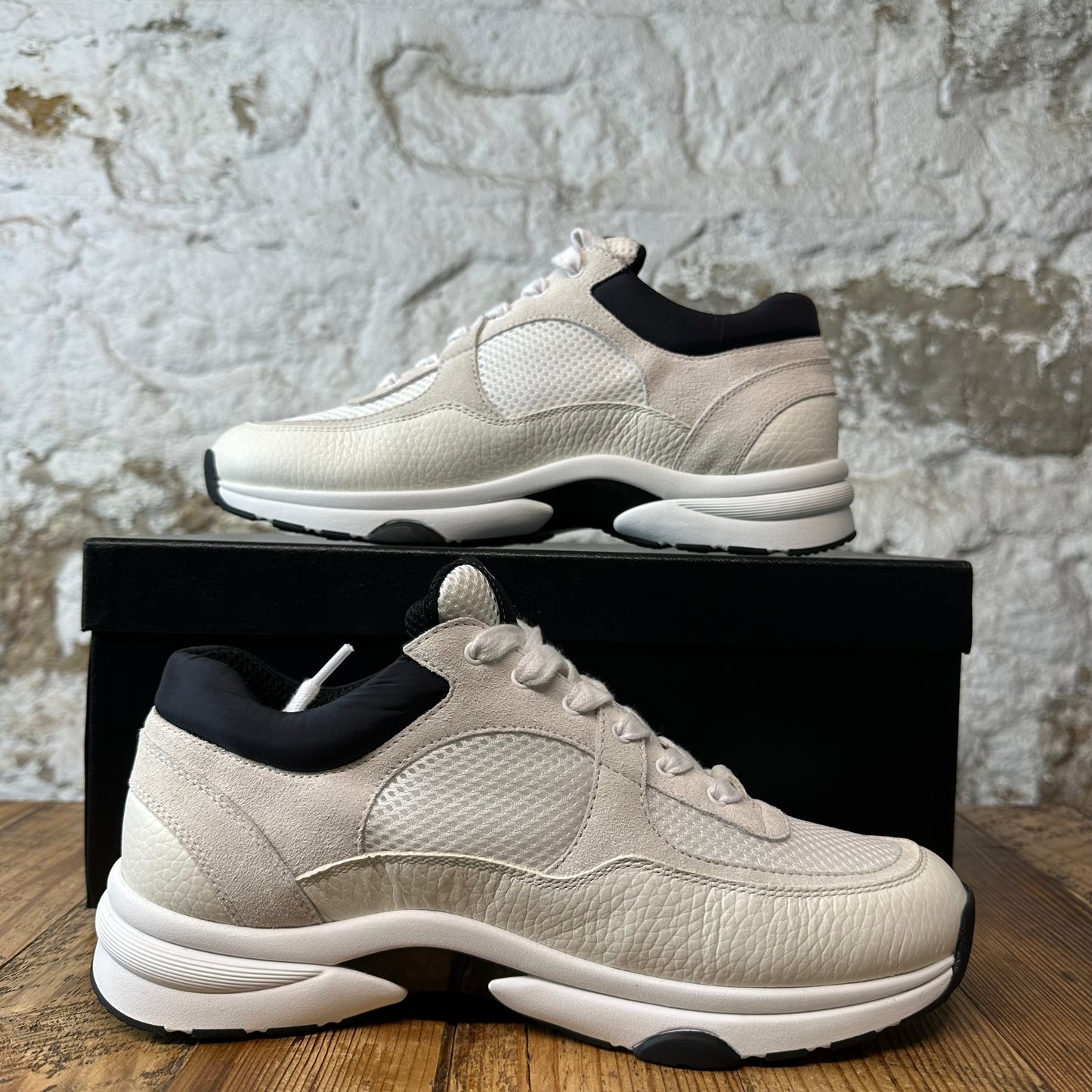 Chanel Black CC Cream White Sneaker Sz 7 (40)
