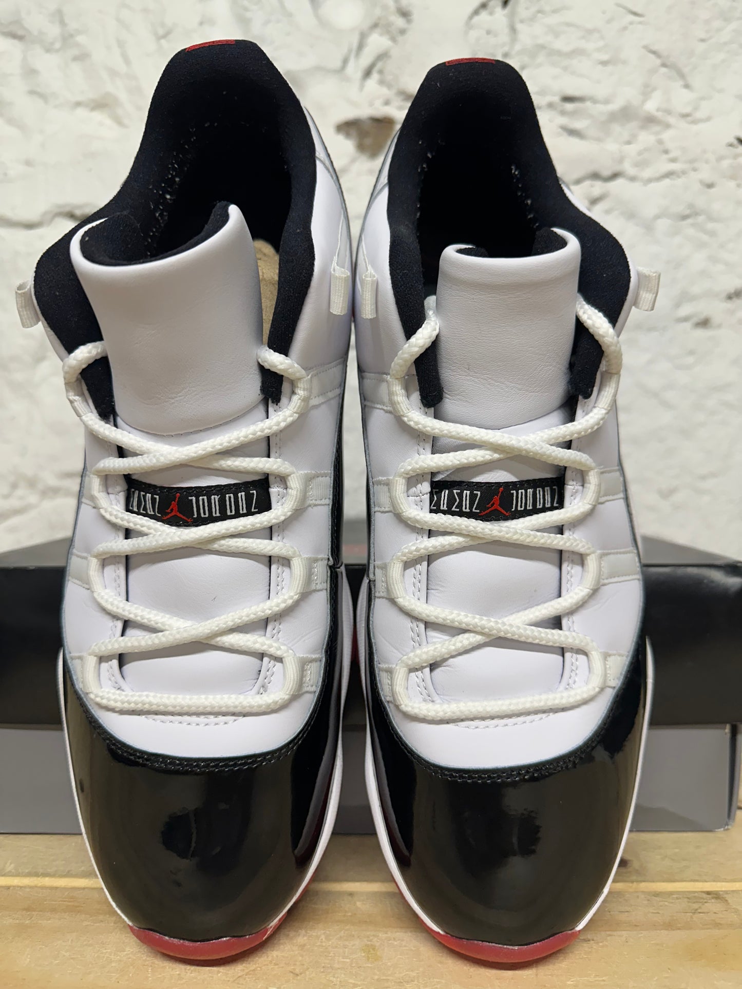 Air Jordan 11 Low Concord Bred Sz 13