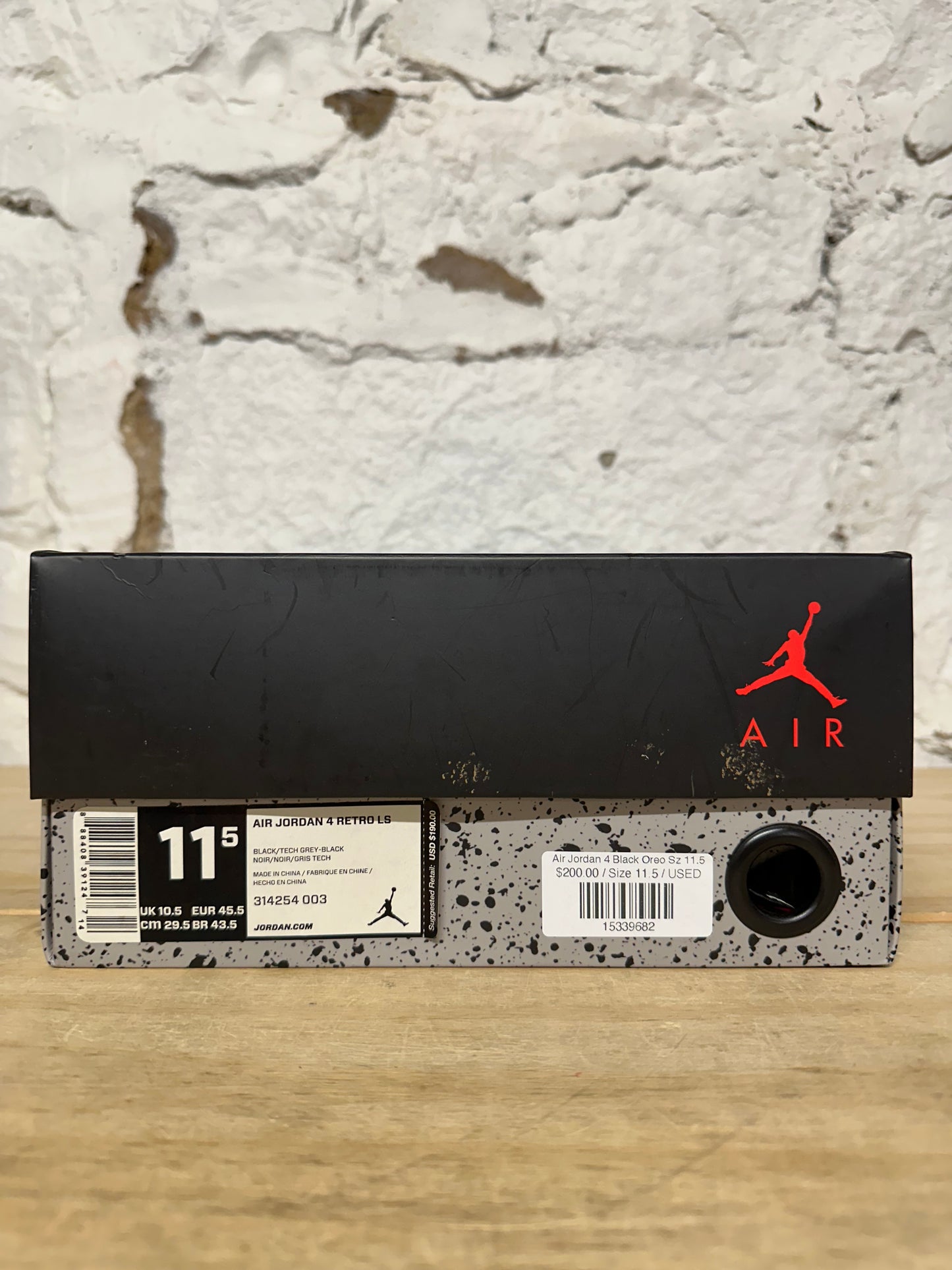 Air Jordan 4 Black Oreo Sz 11.5