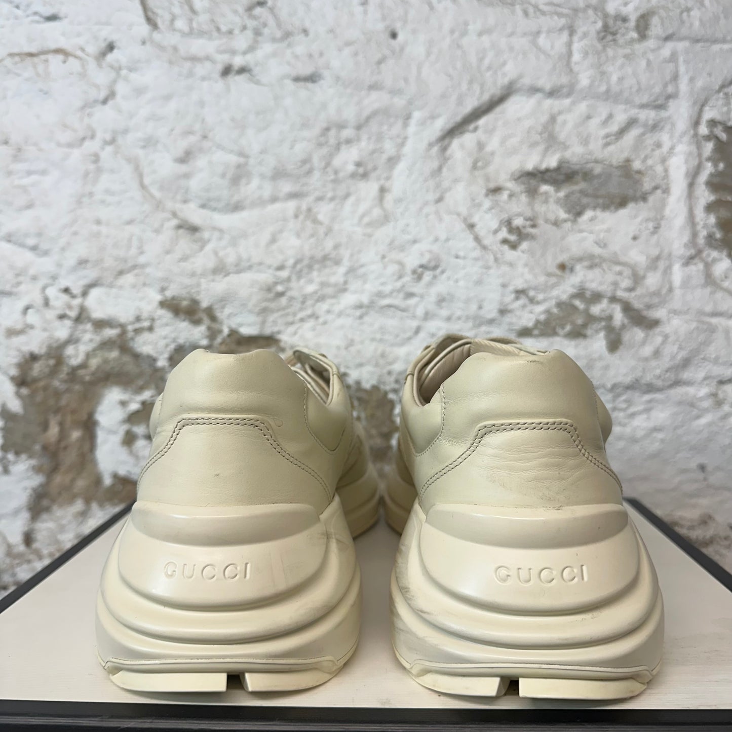 Gucci Rython Vintage Logo Cream Sneaker Sz 10.5