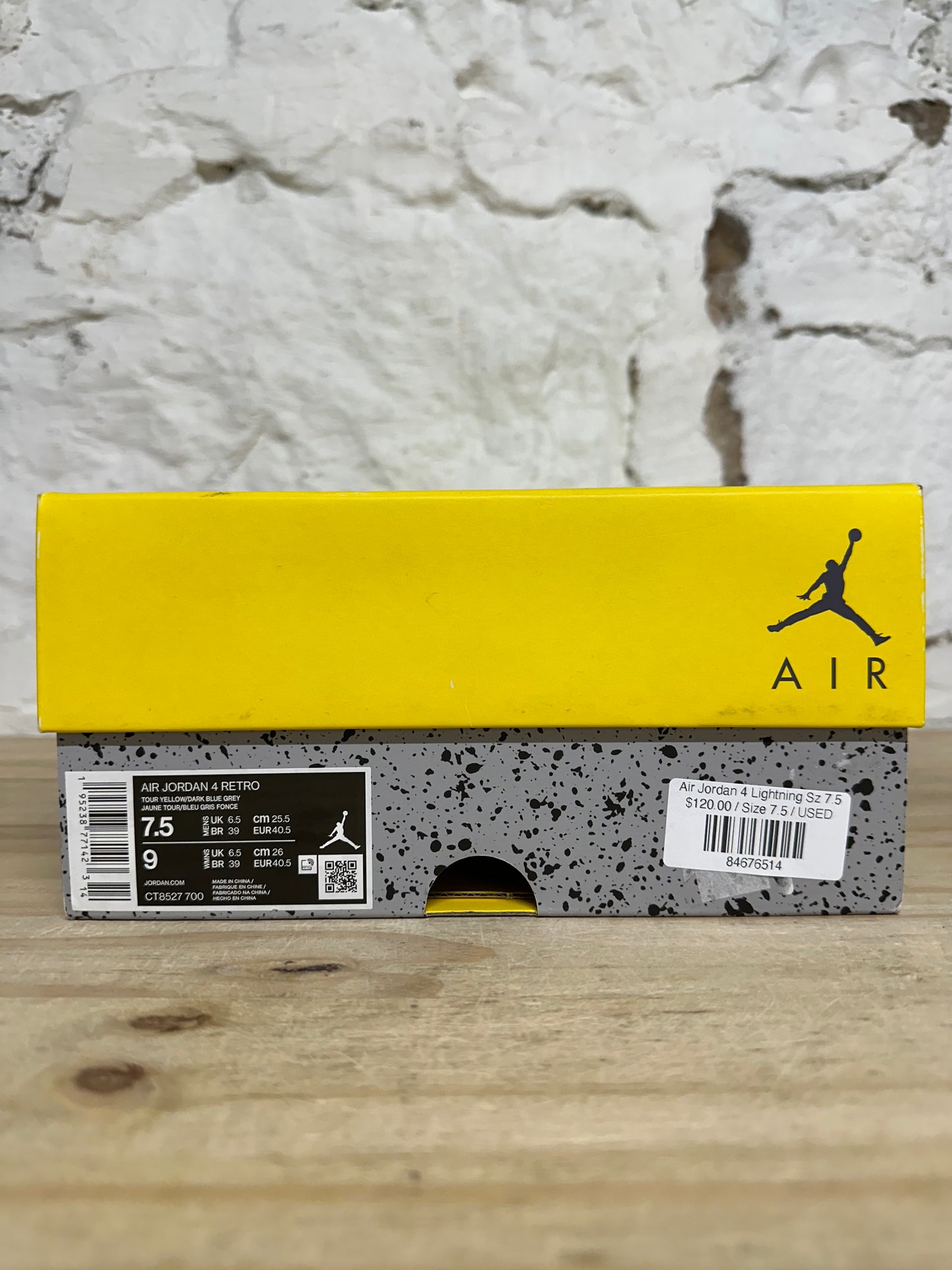 Air Jordan 4 Lightning Sz 7.5