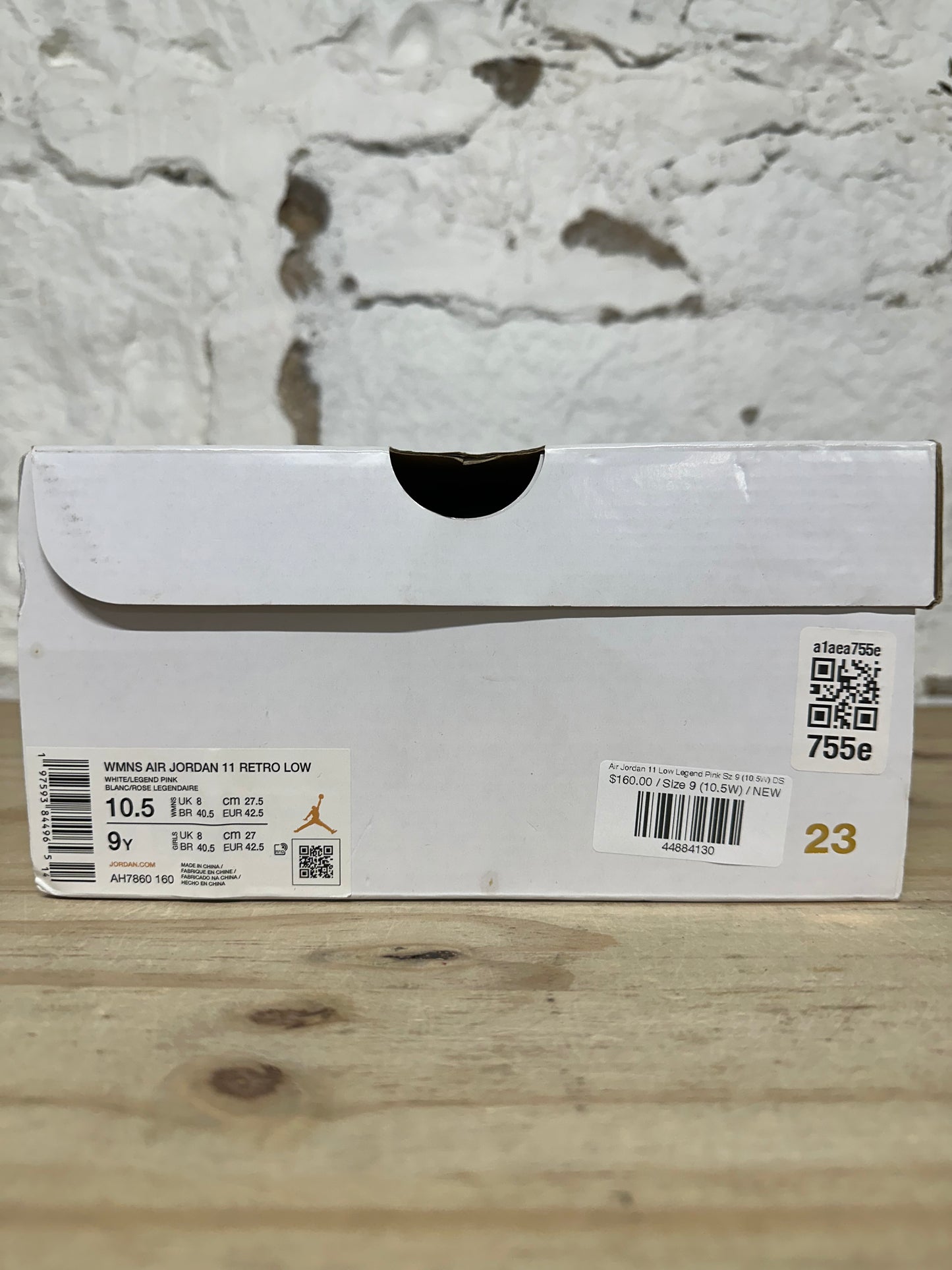 Air Jordan 11 Low Legend Pink Sz 9 (10.5W) DS