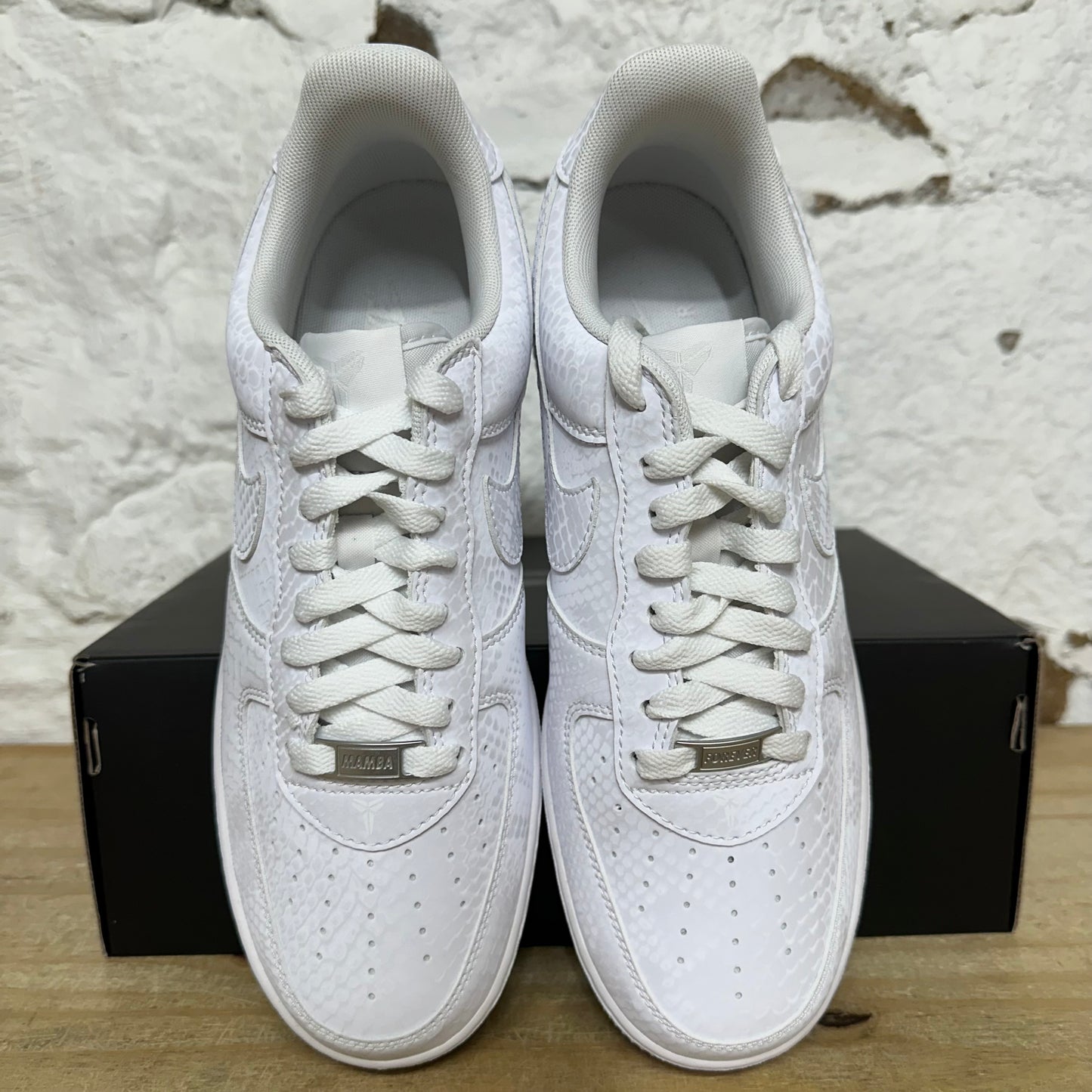 Nike Air Force 1 Low Kobe Bryant Forever White Sz 8.5 DS