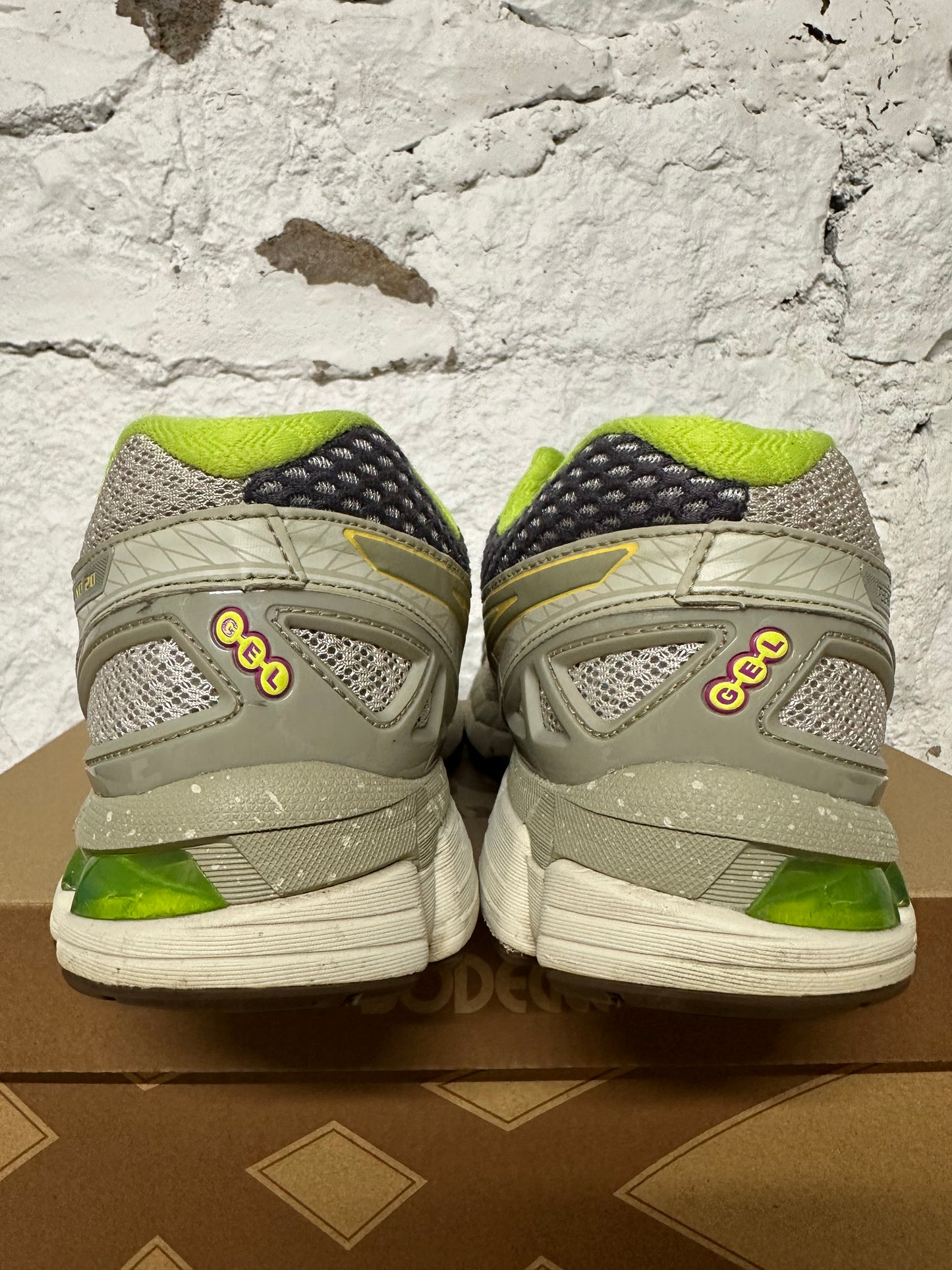 Asics Gel Kayano 20 Bodega Small Wins Sz 9.5