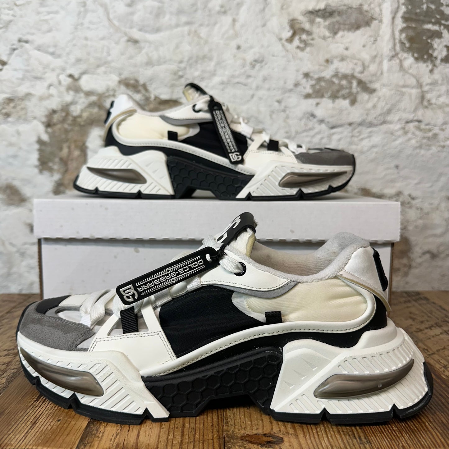 Dolce Gabbana Black White Grey Airmaster Sneaker Sz 8 (41)