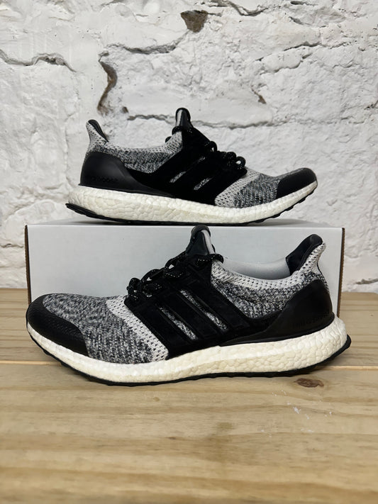 Adidas Ultra Boost Sneakersnstuff White Black Sz 11