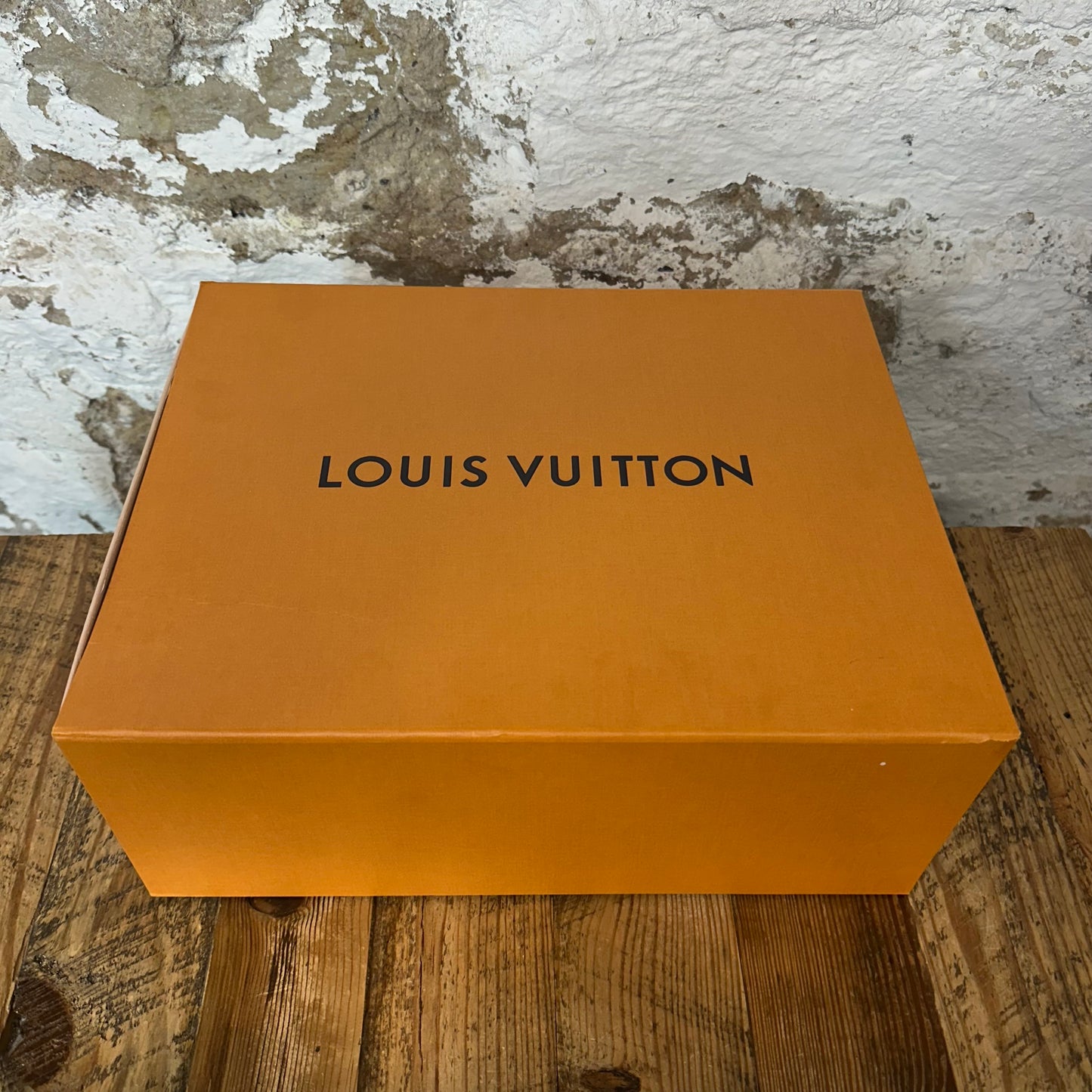 Louis Vuitton White Monogram Trainer Sneaker Sz 11 (9.5LV)