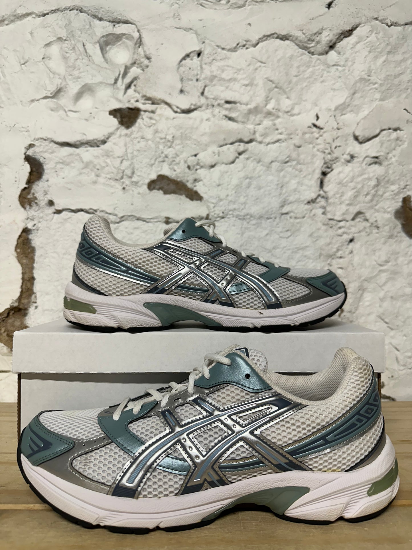 Asics Gel-1130 White Shark Skin Sz 10.5