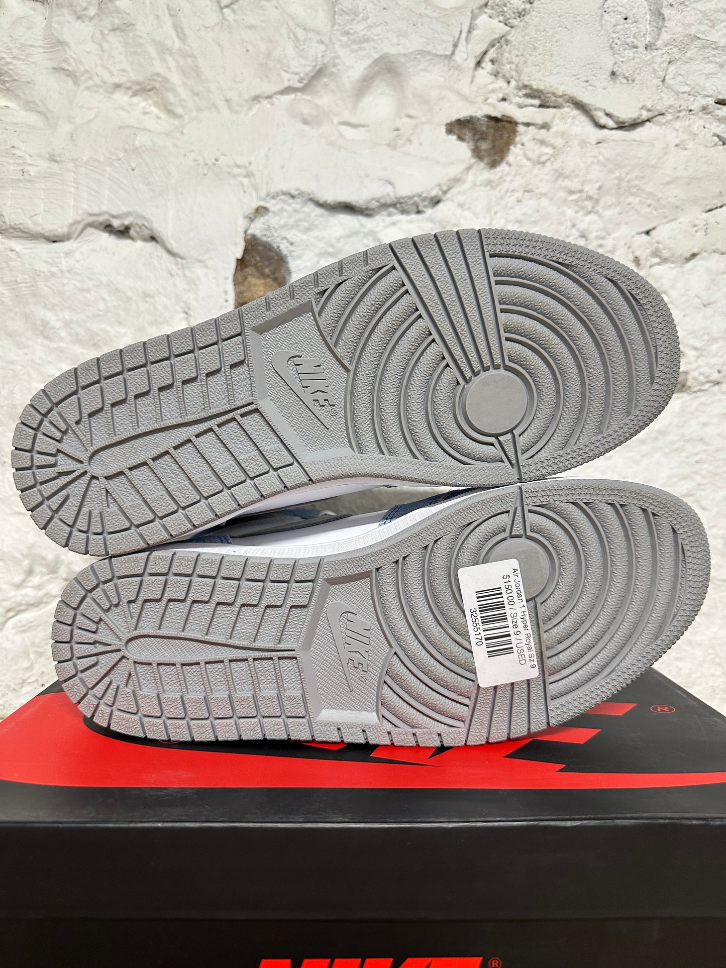 Air Jordan 1 High Hyper Royal Sz 9