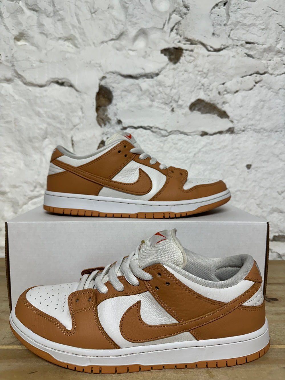 Nike SB Dunk Low Cognac Sz 9.5