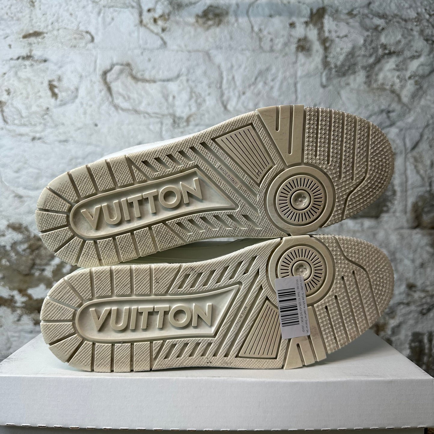 Louis Vuitton Triple White Leather Trainer Sneaker Sz 10.5 (9LV)