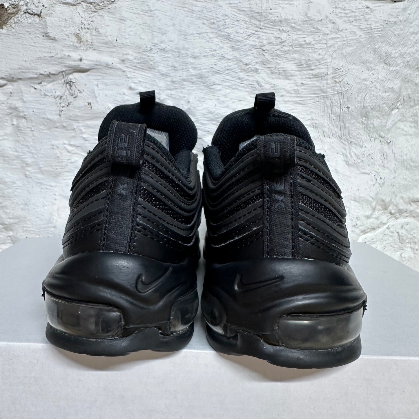 Nike Air Max 97 Triple Black Sz 5 (6.5W)