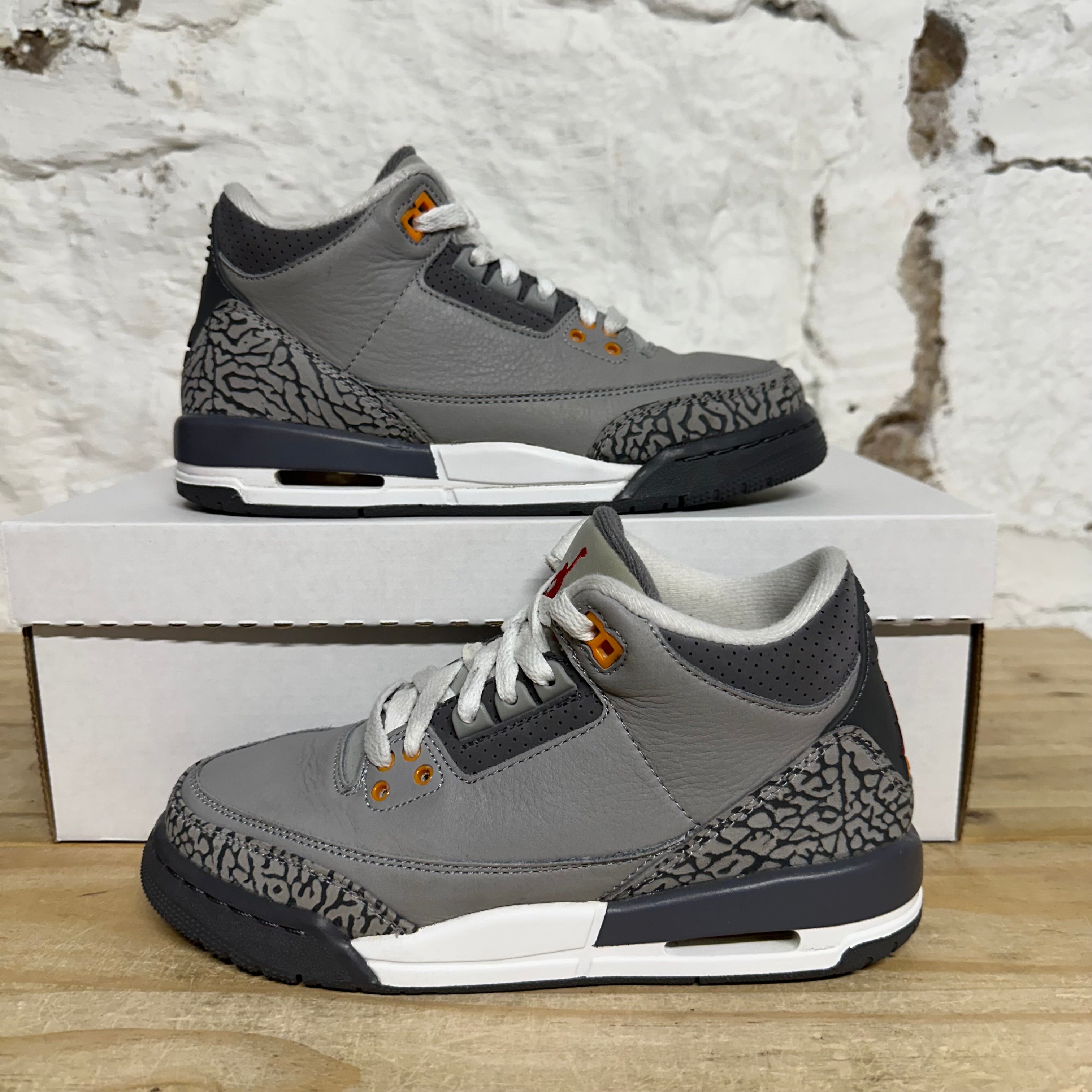Air Jordan 3 Cool Grey Sz 5Y