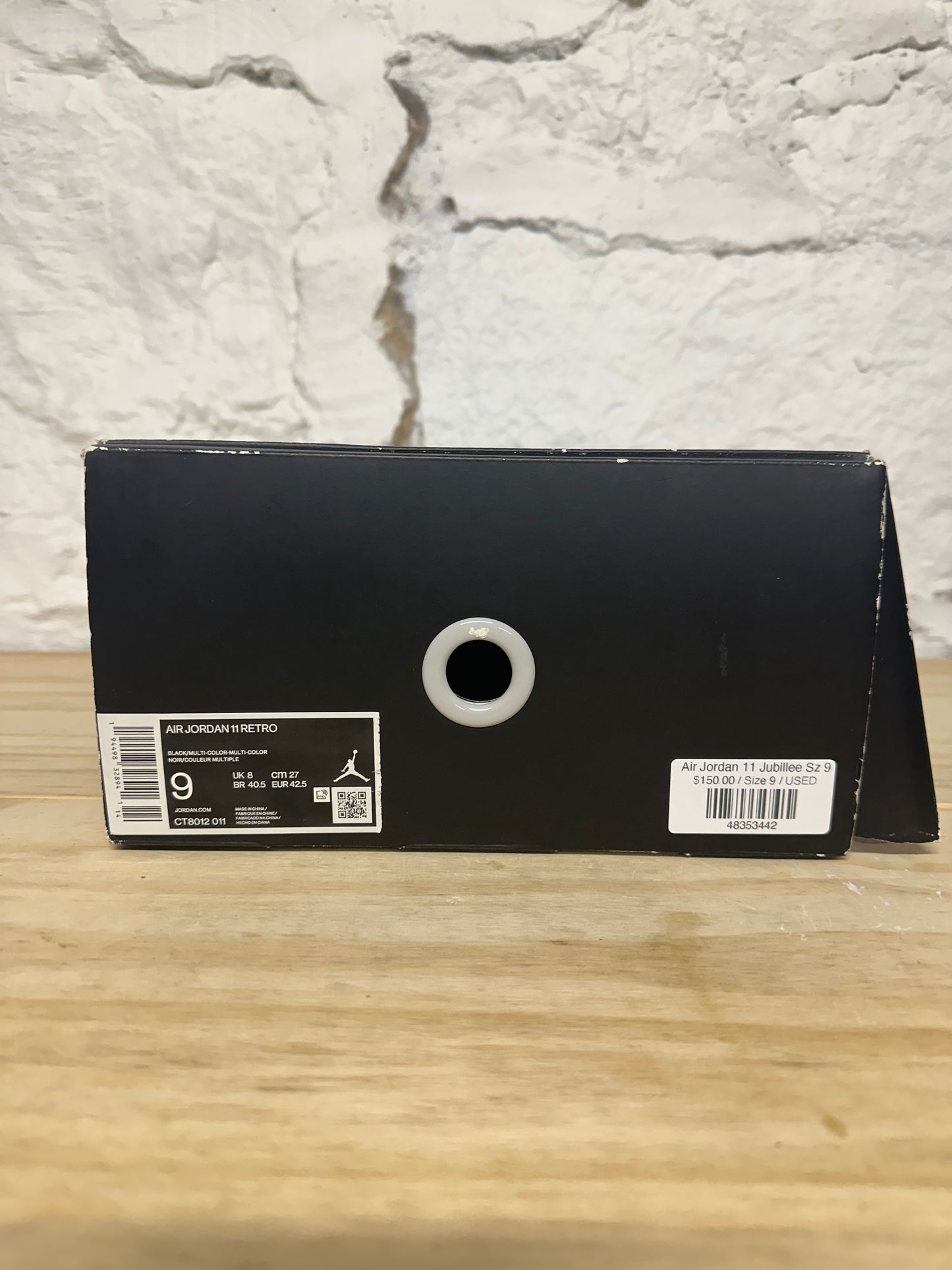 Air Jordan 11 High Jubillee Sz 9