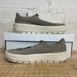 Puma Suede Sz 8.5 (10W)