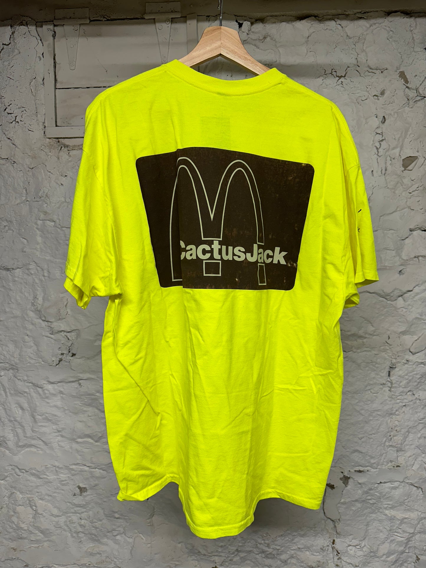 Travis Scott Mcdonalds Neon T-Shirt Sz XL