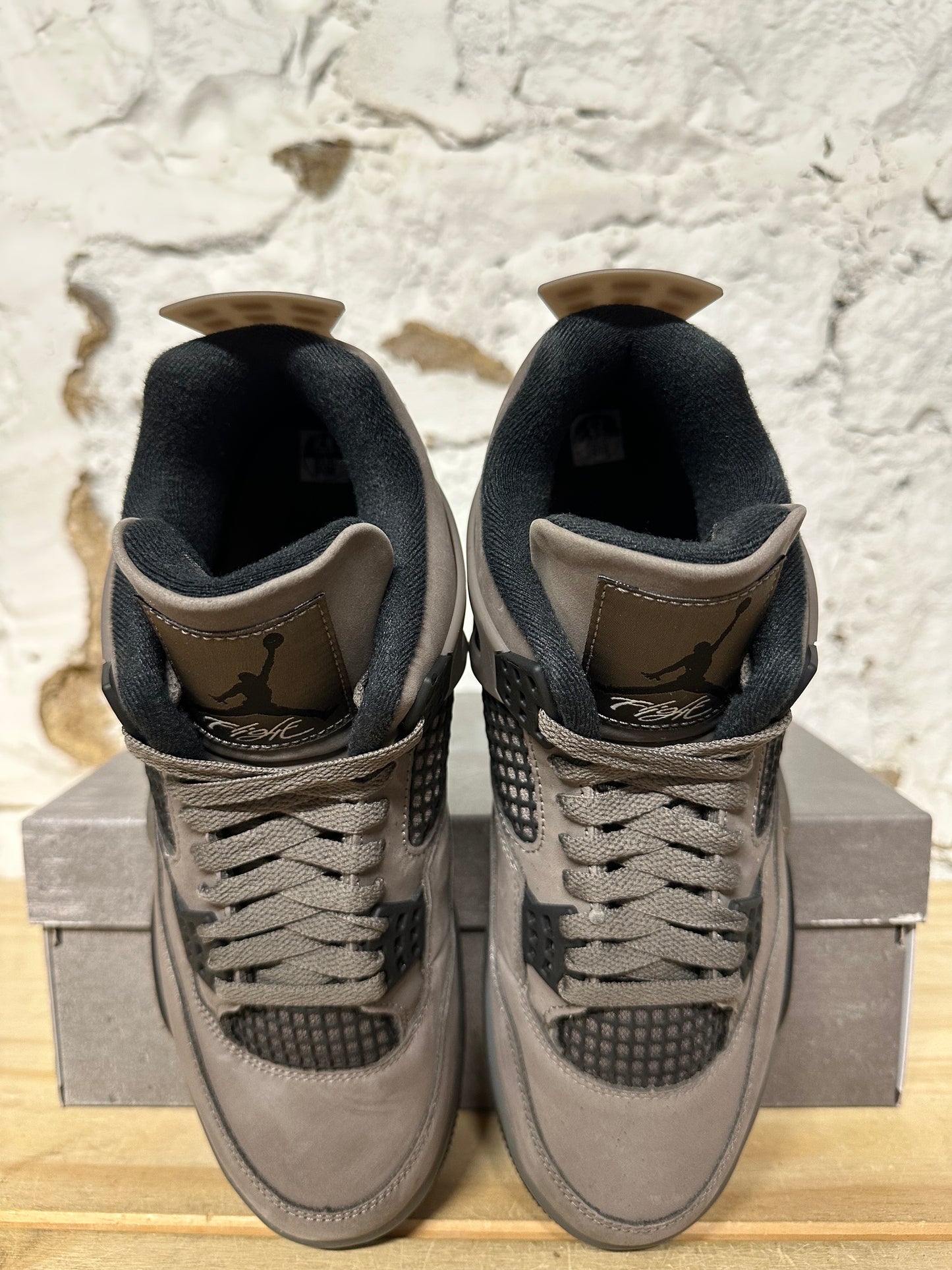 Air Jordan 4 Cave Stone Sz 8.5