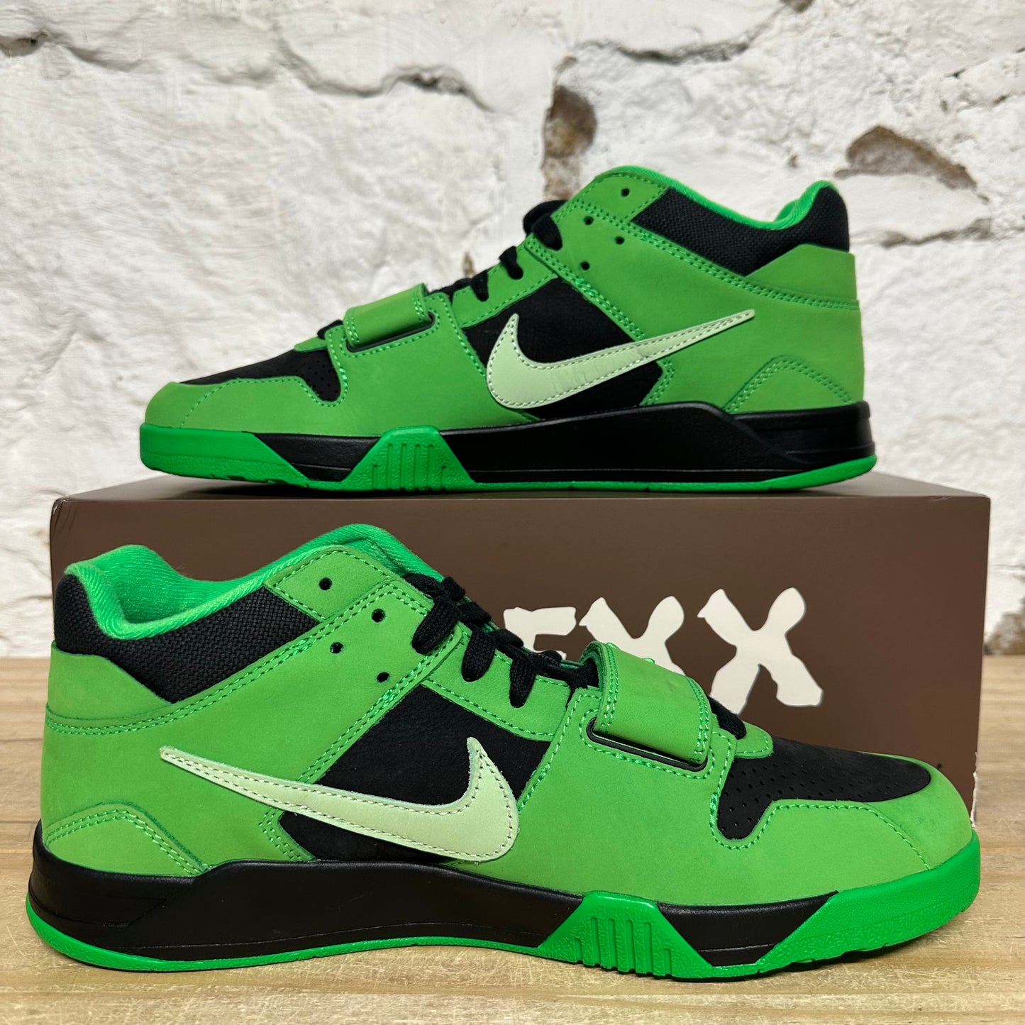 Jordan CJ1 T-Rexx Travis Scott Green Spark Sz 12 DS
