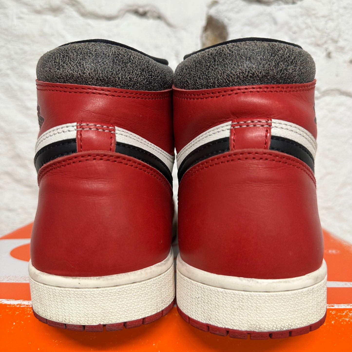 Air Jordan 1 Lost And Found Sz 10.5