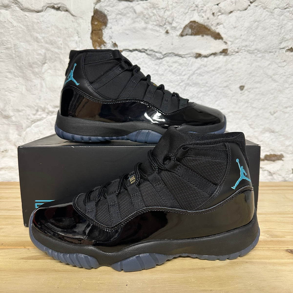 Air Jordan 11 High Gamma Blue (2025) Sz 9