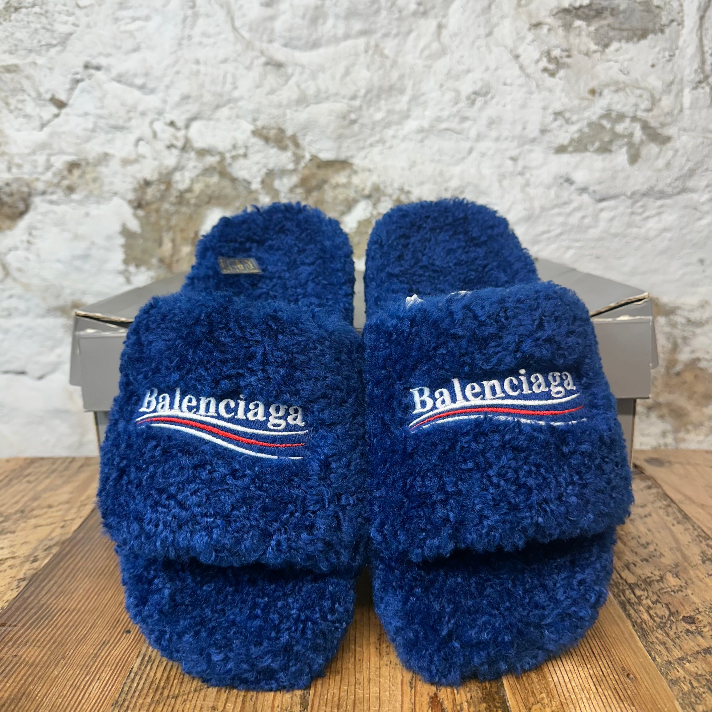 Balenciaga Political Blue Furry Slide – The Gallery Online