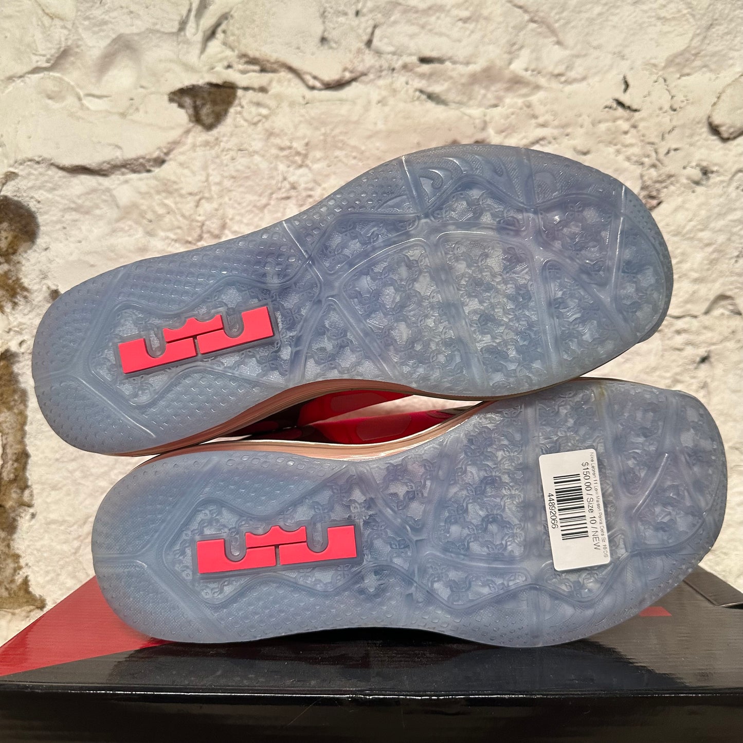 Nike LeBron 11 Low Maison Polka Dots Sz 10 DS