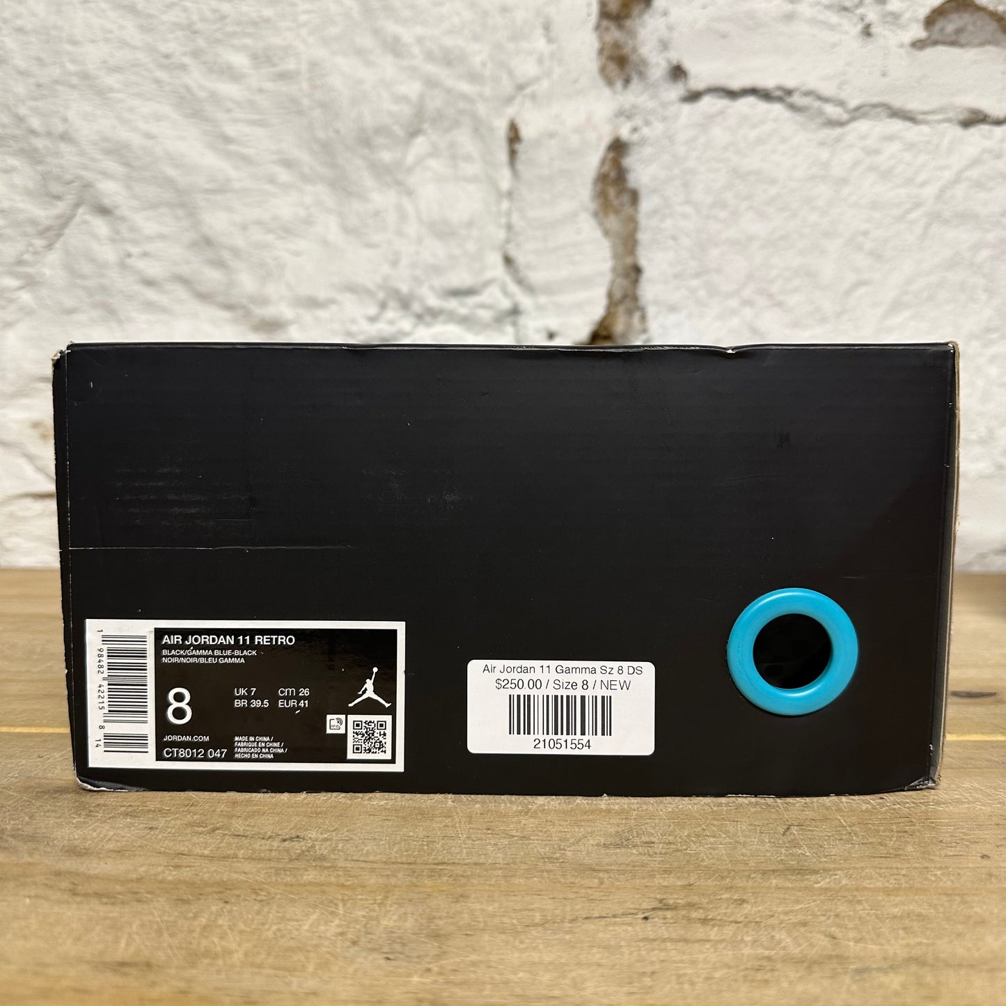 Air Jordan 11 High Gamma Blue Sz 8 DS