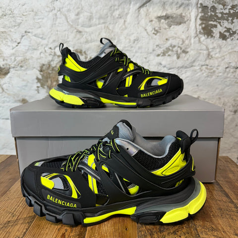 Balenciaga Track Runner Black Neon Green Sz 7 (40)