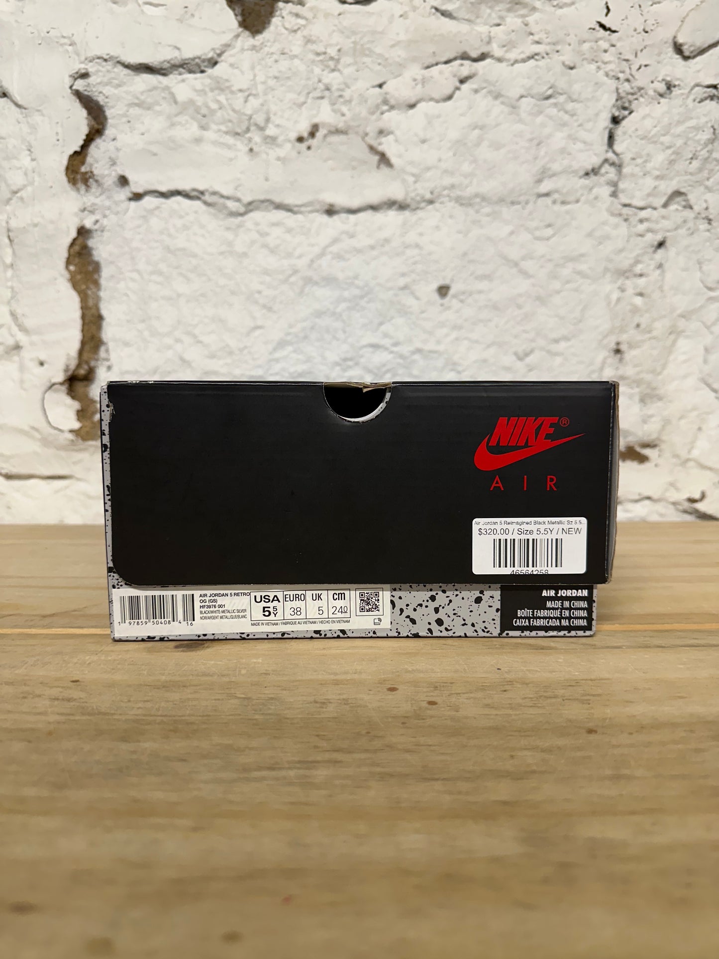Air Jordan 5 Reimagined Black Metallic Sz 5.5Y DS