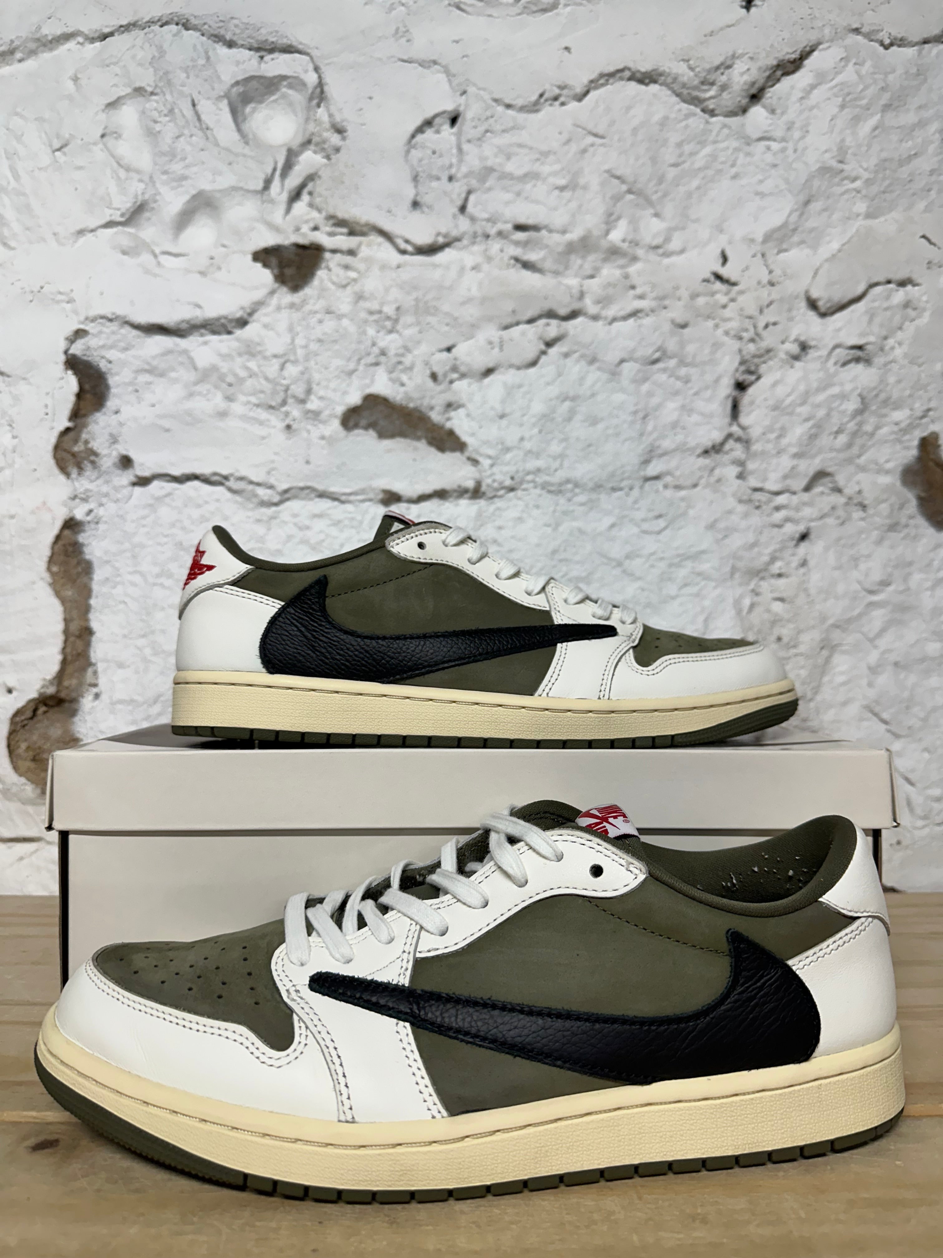 Air Jordan 1 Low Travis Scott Medium Olive Sz 11
