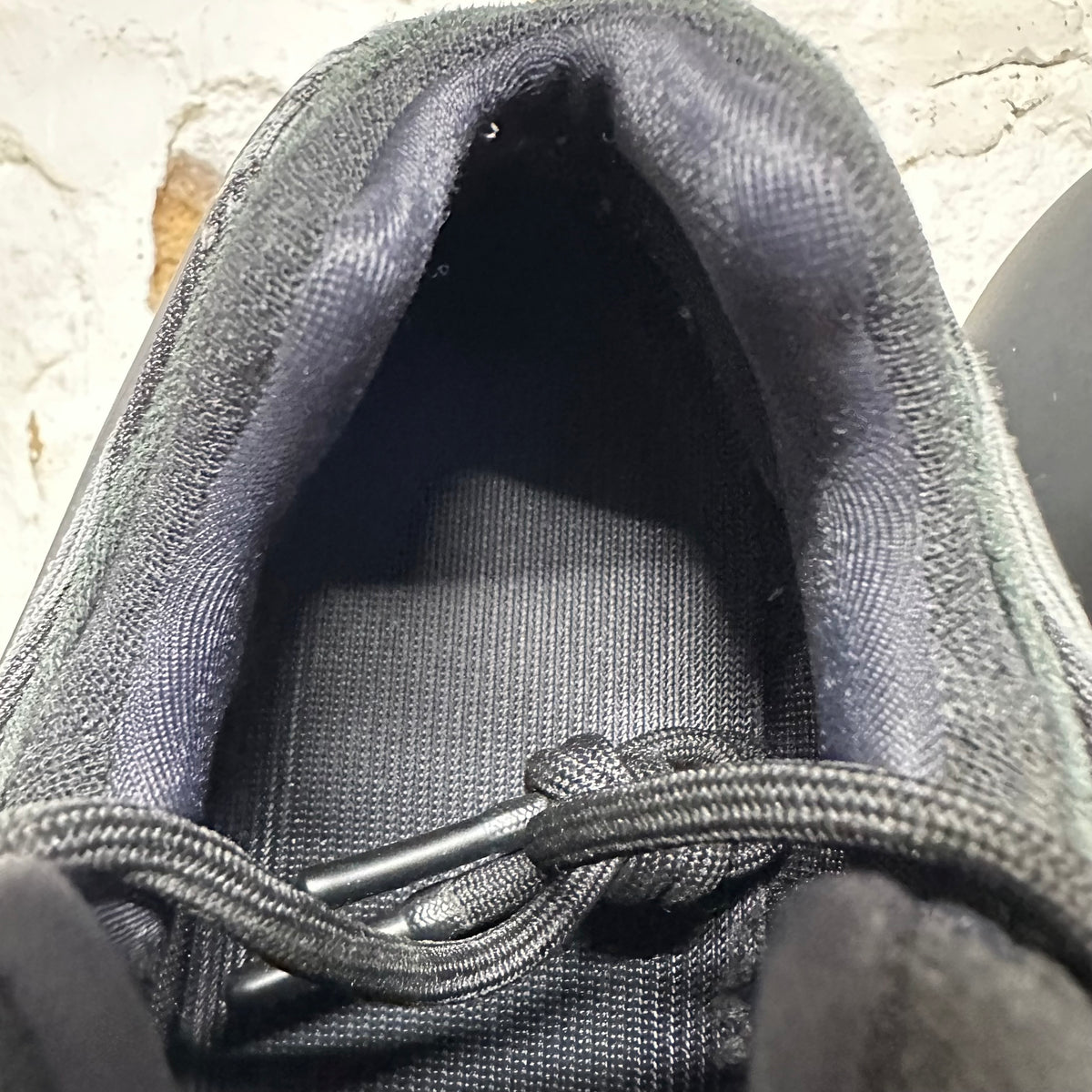 Yeezy 700 V3 Dark Glow Sz 12