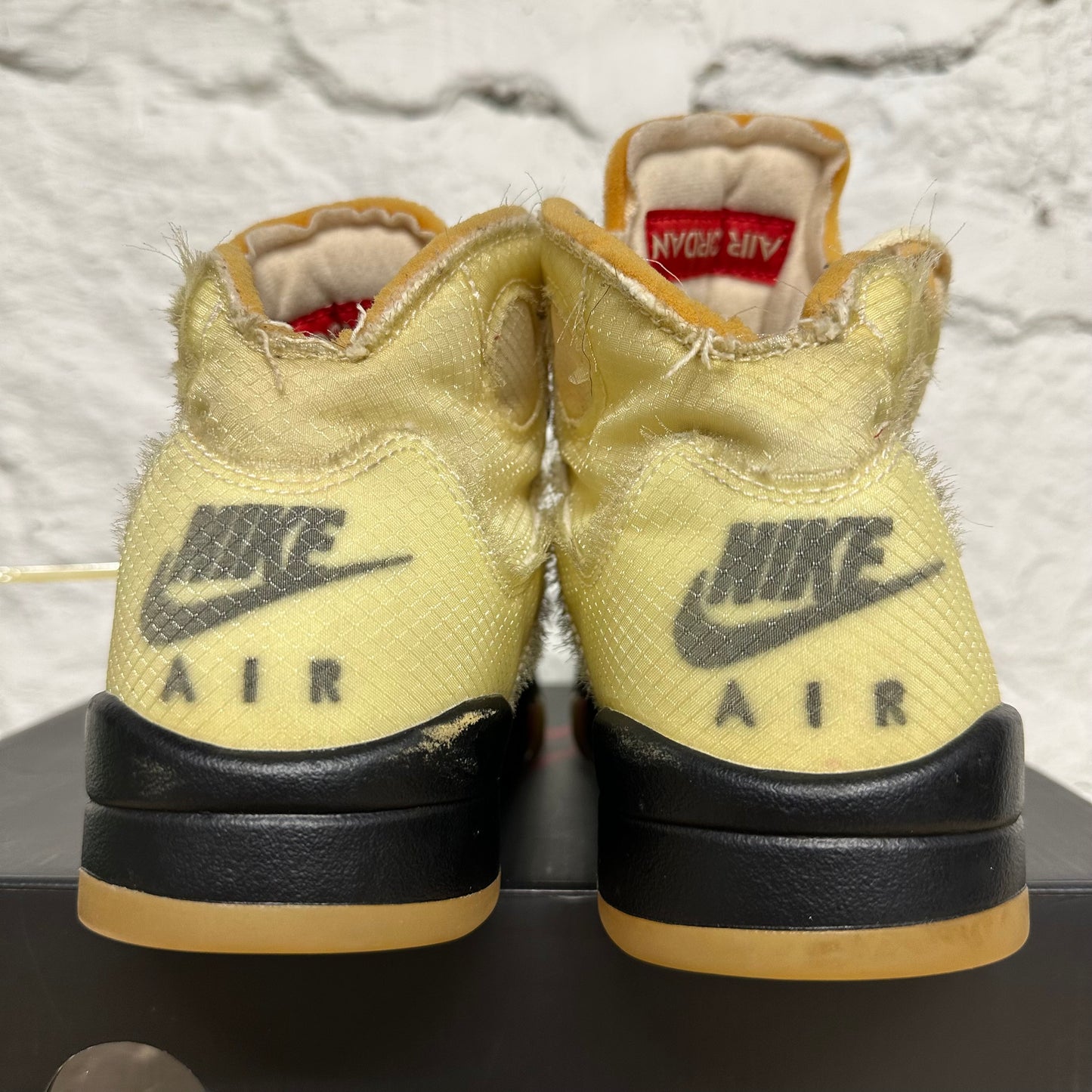 Air Jordan 5 Off-White Sail Sz 7.5