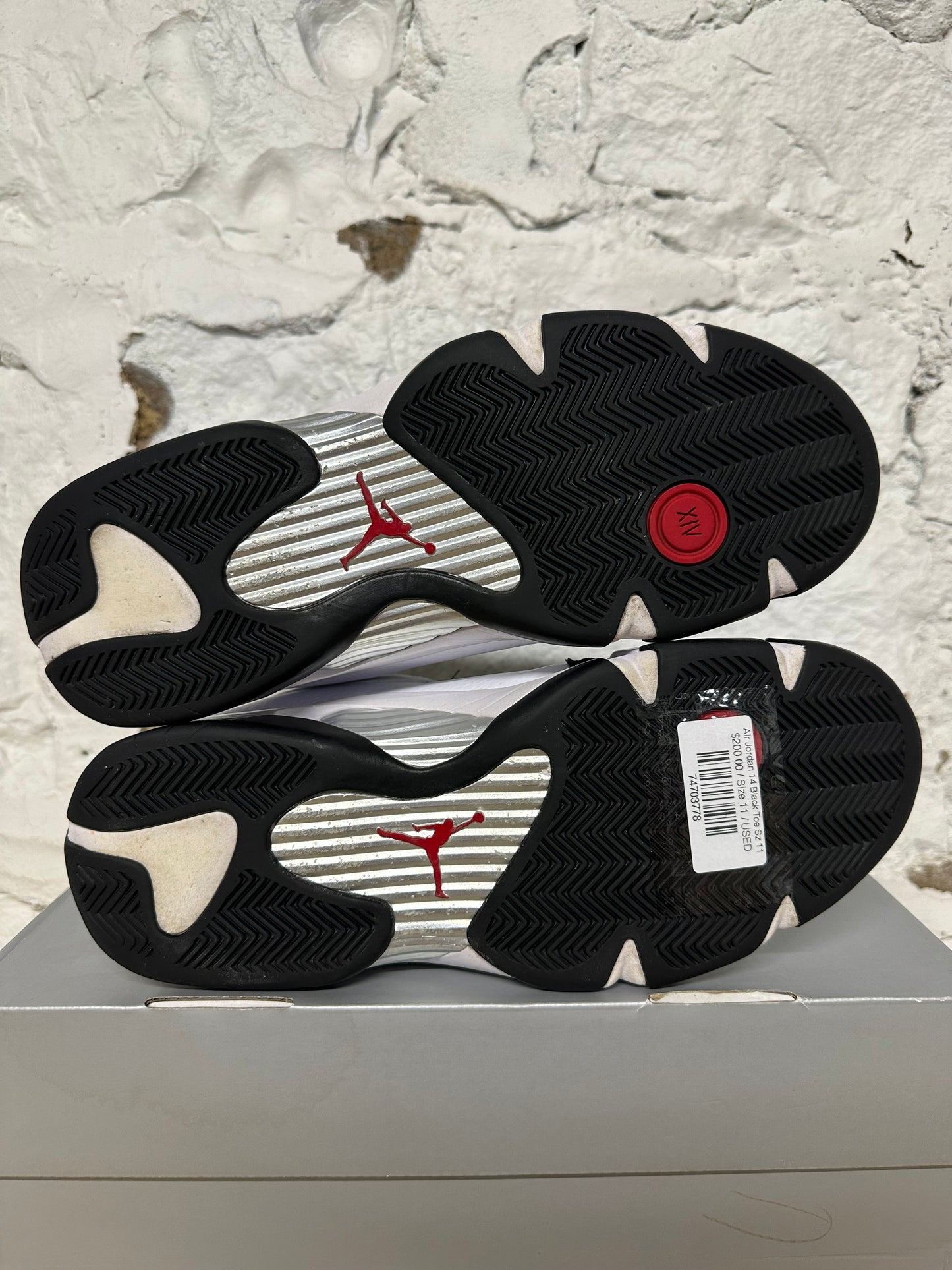 Air Jordan 14 Black Toe Sz 11