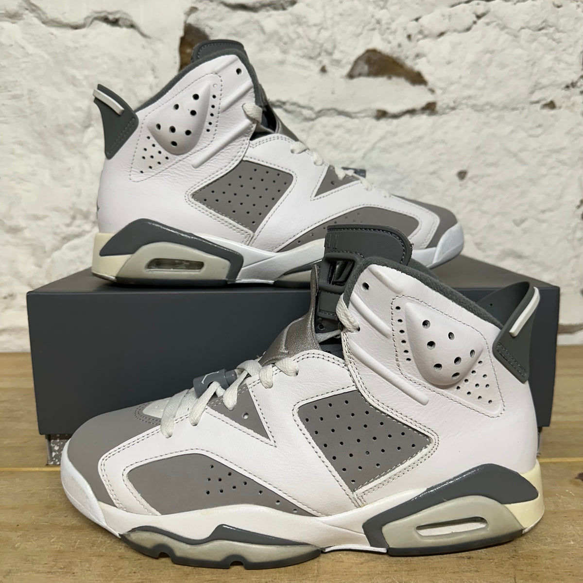 Air Jordan 6 Cool Grey Sz 8
