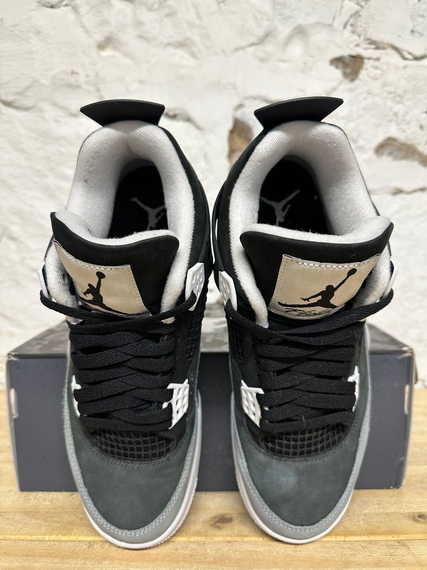 Air Jordan 4 Fear Sz 9