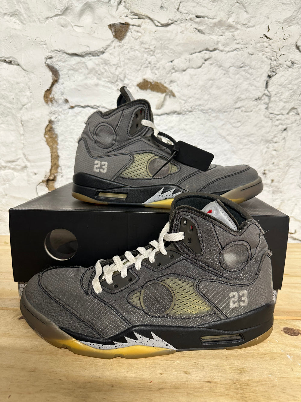 Air Jordan 5 Off White Muslin Sz 11