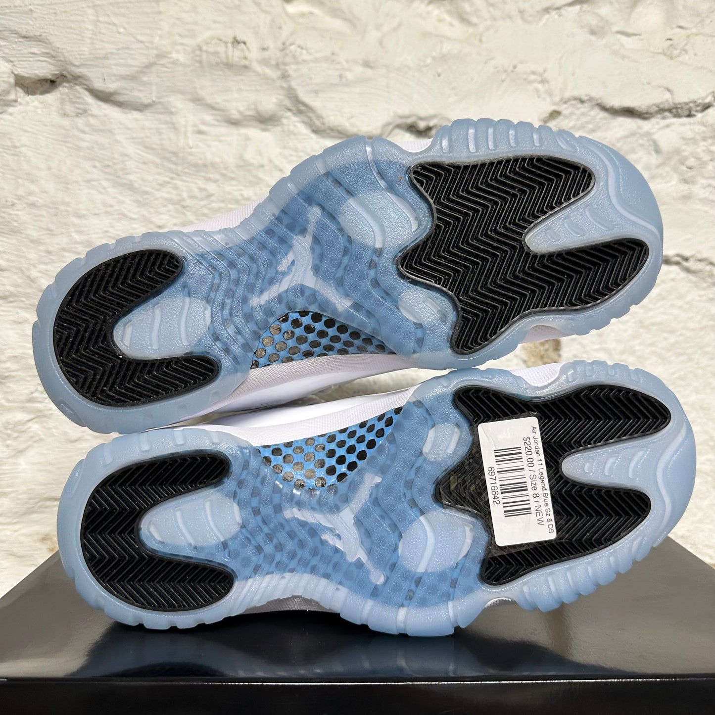 Air Jordan 11 High Legend Blue Sz 8 DS